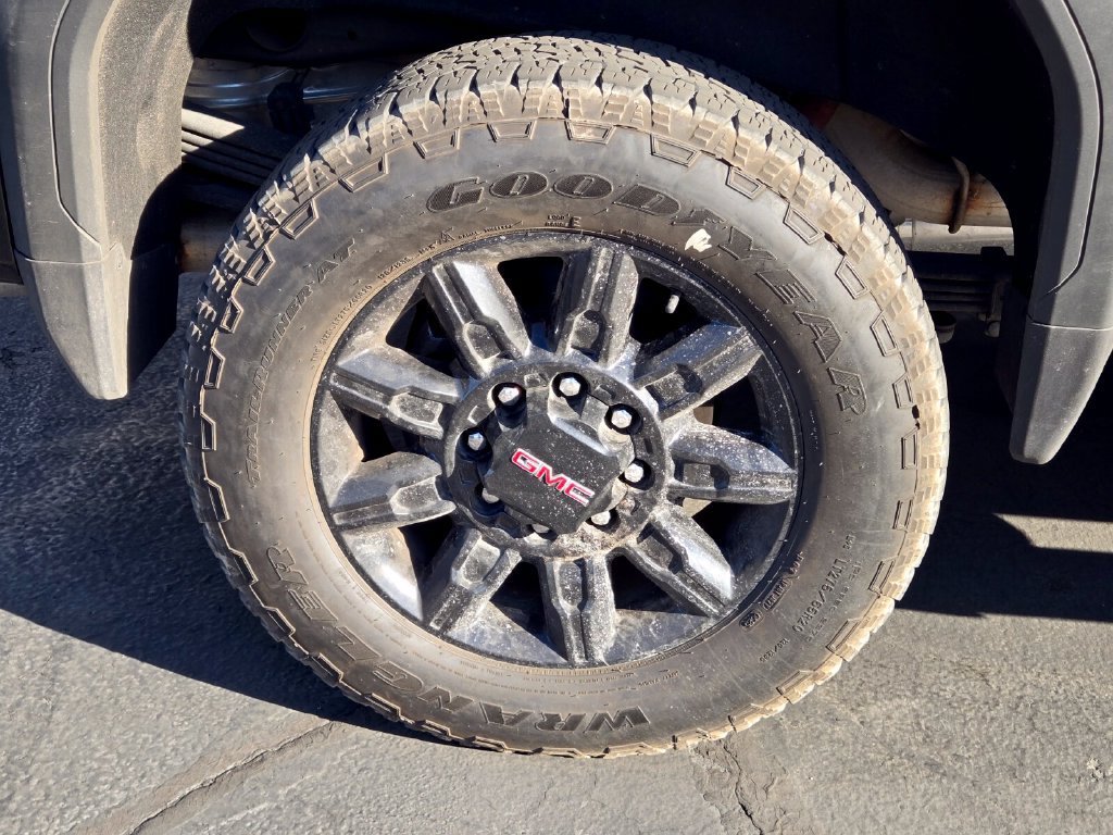 Used 2025 GMC Sierra 2500 HD AT4 Truck