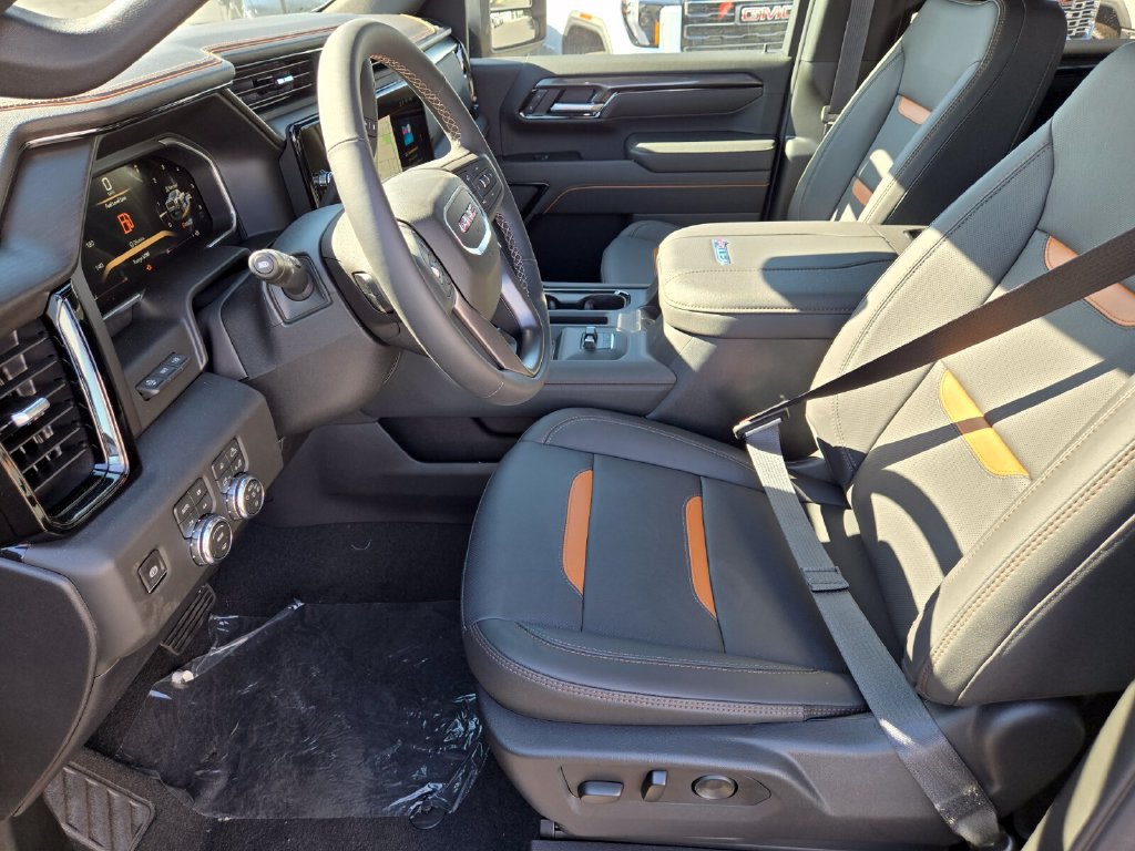 2026 GMC Sierra 2500HD AT4 - Photo 8