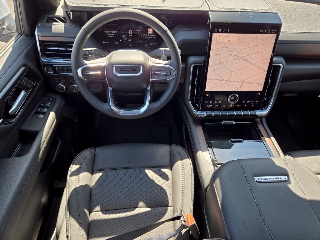 2026 GMC Yukon Denali - Photo 11