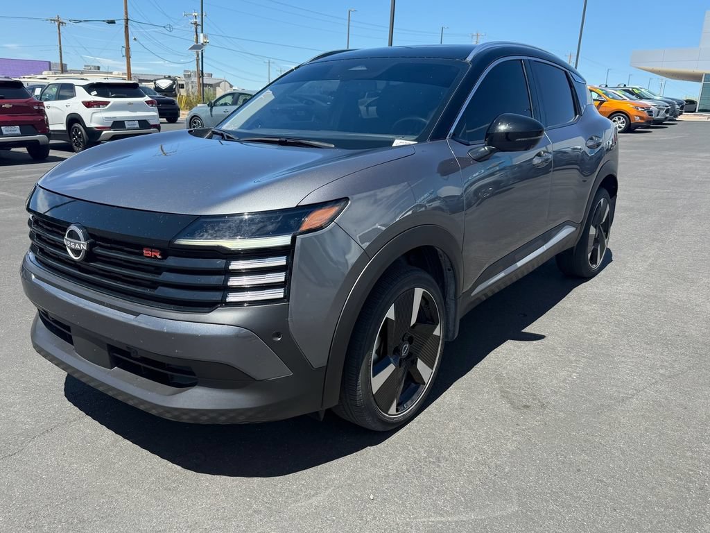 2025 Nissan Kicks SR