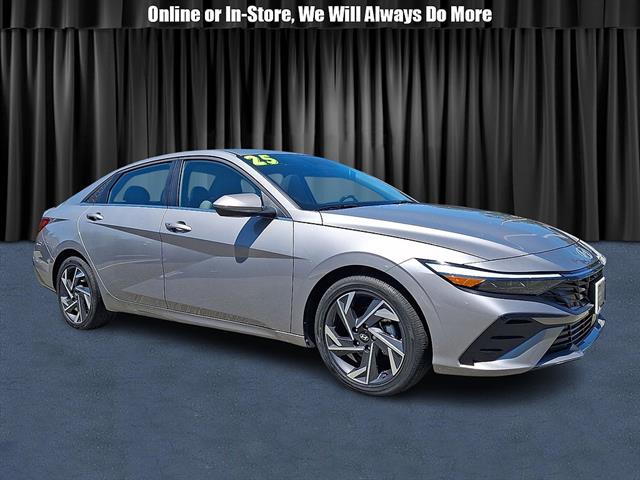 2025 Hyundai Elantra Sedan 