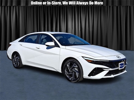 2024 Hyundai Elantra SEL Sedan