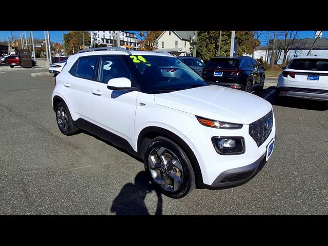 Certified 2024 Hyundai Venue SUV