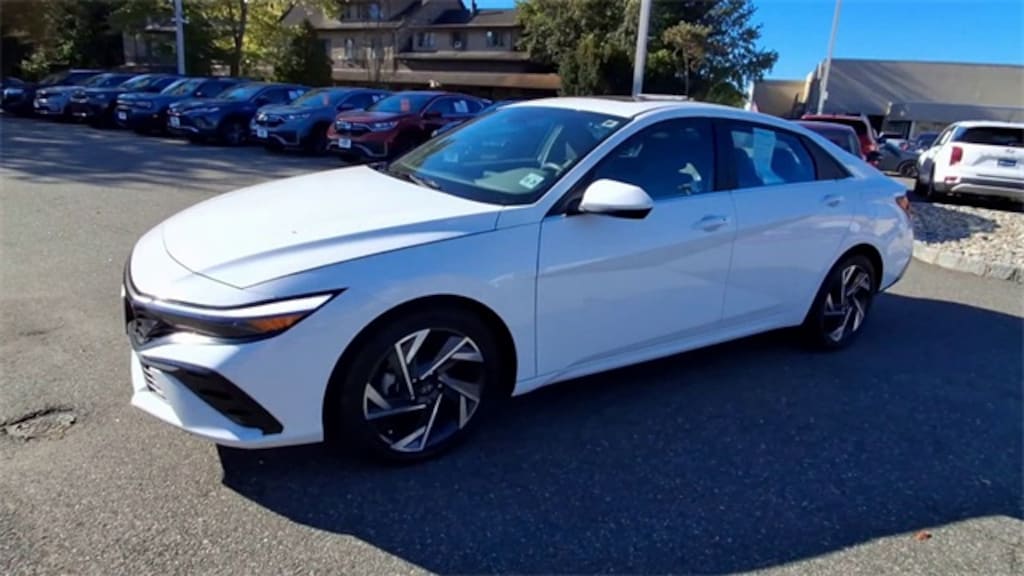 Certified 2024 Hyundai Elantra SEL Sedan