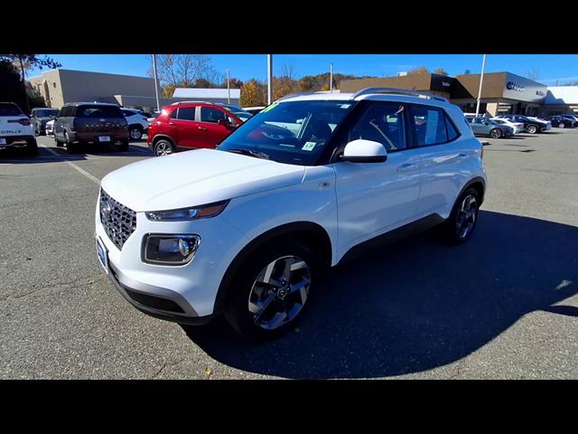 Certified 2024 Hyundai Venue SUV