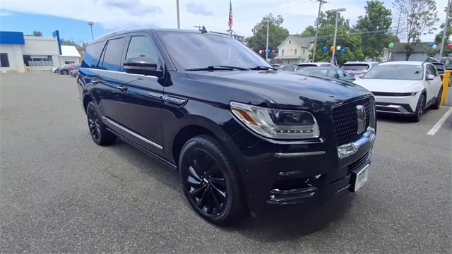 Used 2020 Lincoln Navigator Reserve with VIN 5LMJJ2LT4LEL05360 for sale in Sussex, NJ