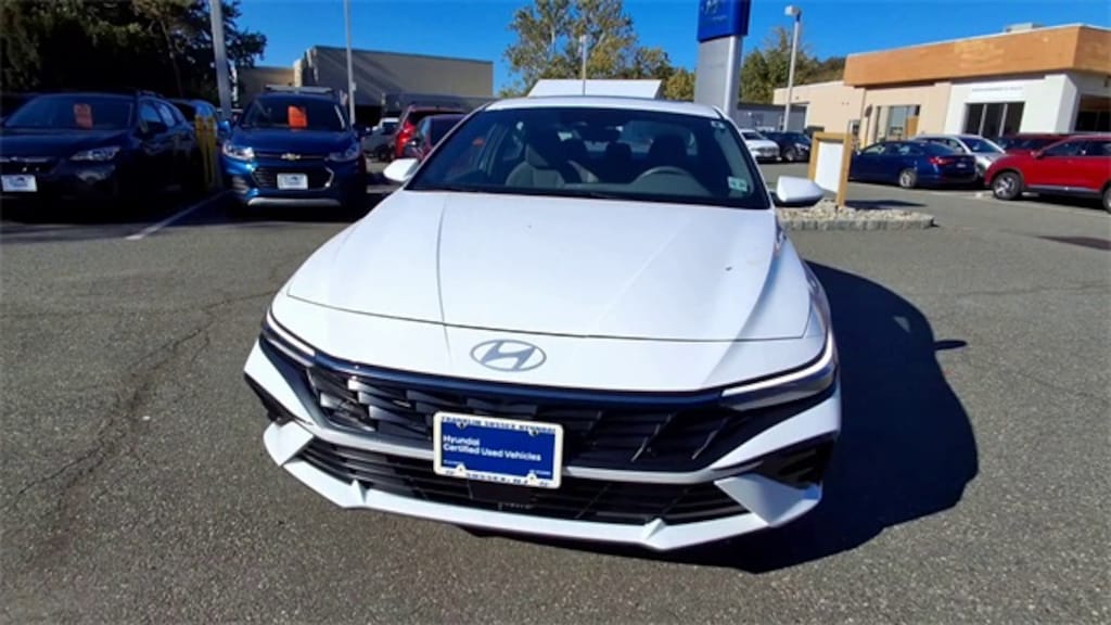 Certified 2024 Hyundai Elantra SEL Sedan