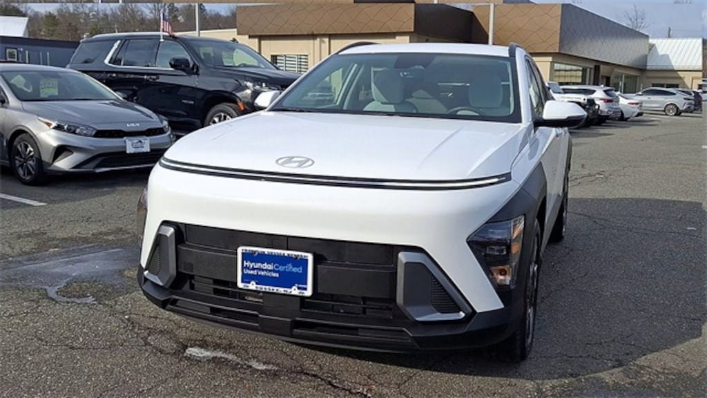 Certified 2025 Hyundai Kona SEL Convenience SUV