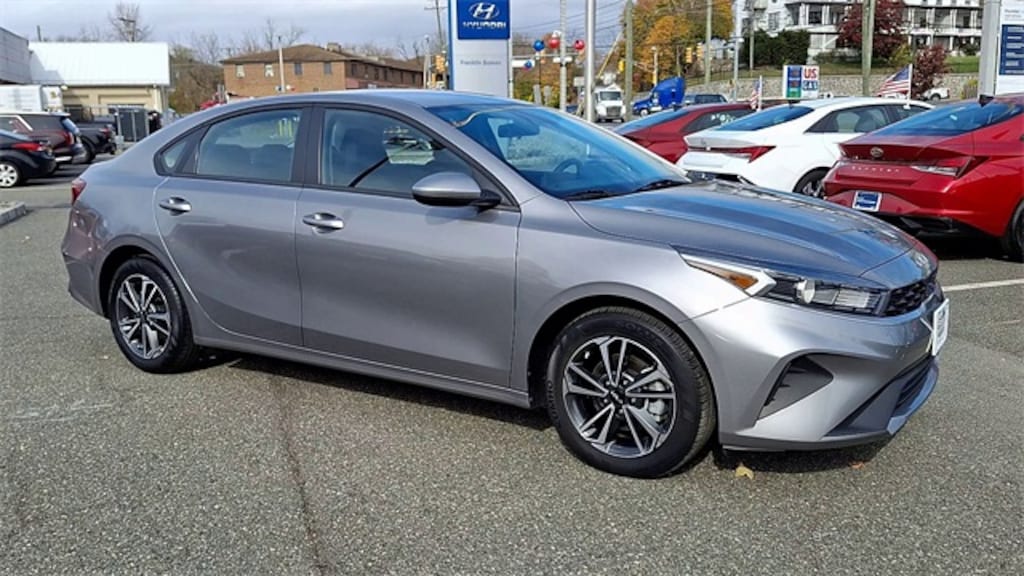 Used 2024 Kia Forte LXS Sedan