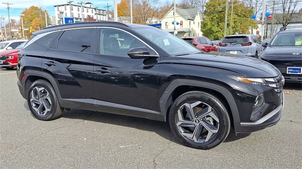Used 2024 Hyundai Tucson Hybrid SEL Convenience SUV