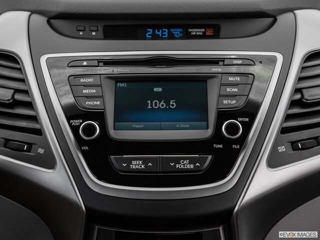 2016 Hyundai Elantra - Entertainment Console - Franklin Sussex Hyundai