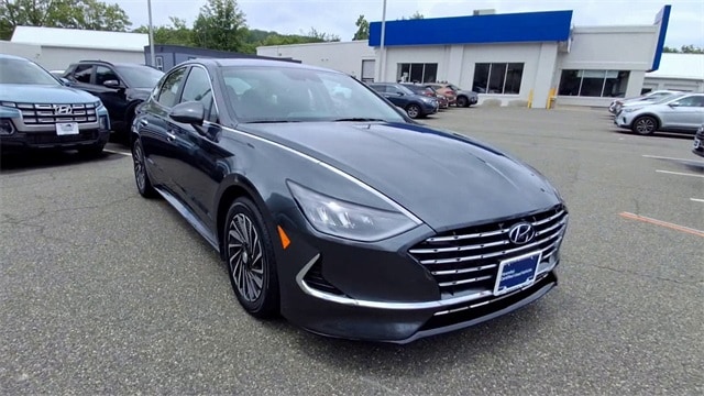 Used 2023 Hyundai Sonata Hybrid SEL with VIN KMHL34JJ3PA053973 for sale in Sussex, NJ