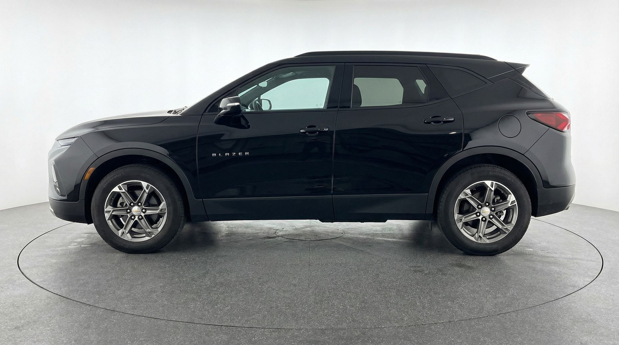 Thumbnail: 2025 Chevrolet Blazer - 4