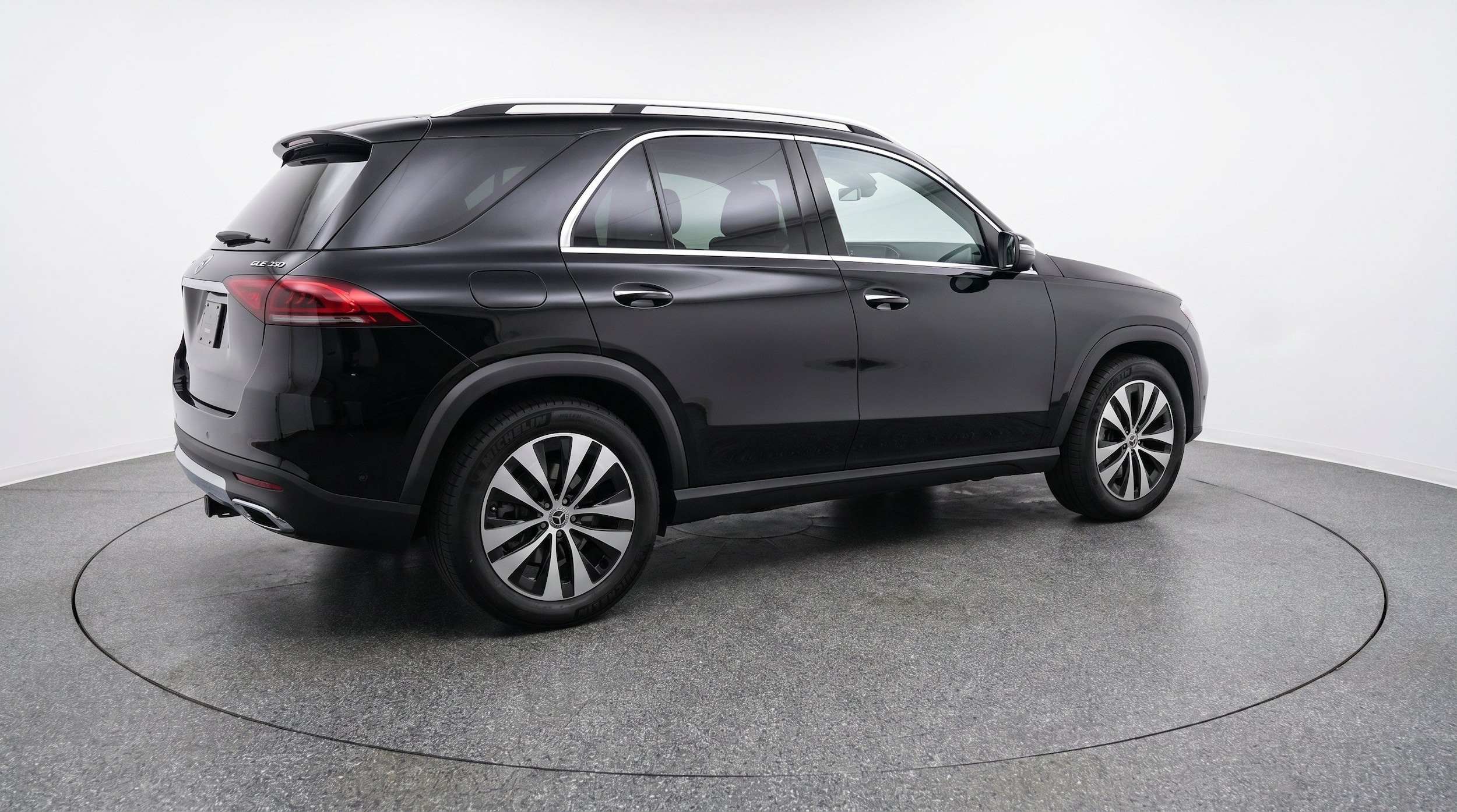 Thumbnail: 2026 Mercedes-Benz GLE - 9