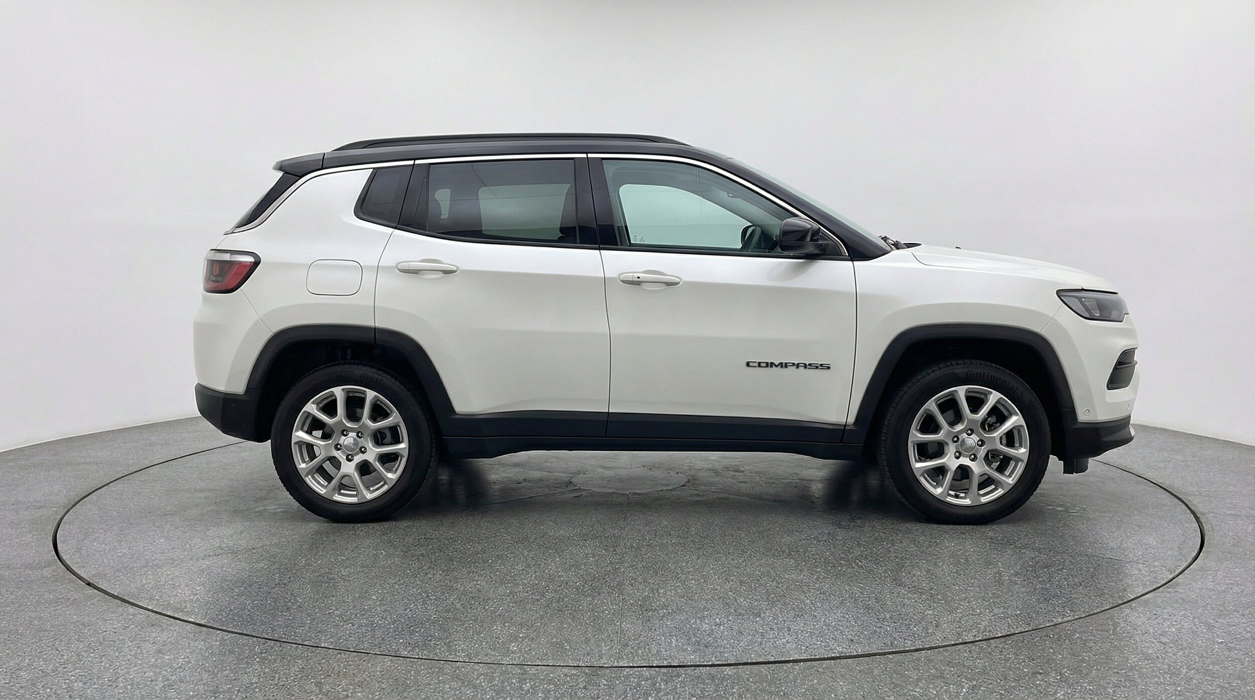Thumbnail: 2025 Jeep Compass - 10