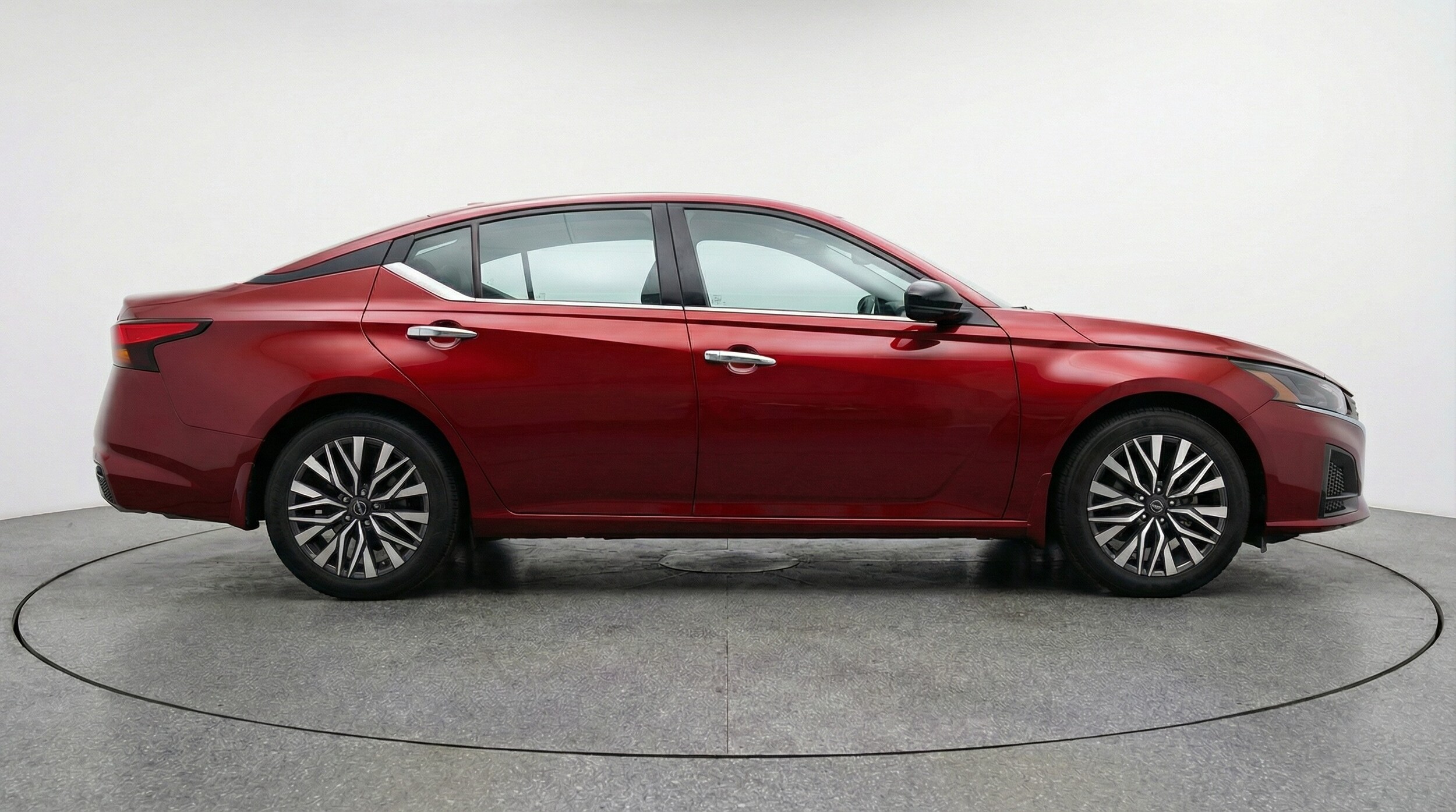 Thumbnail: 2025 Nissan Altima - 8