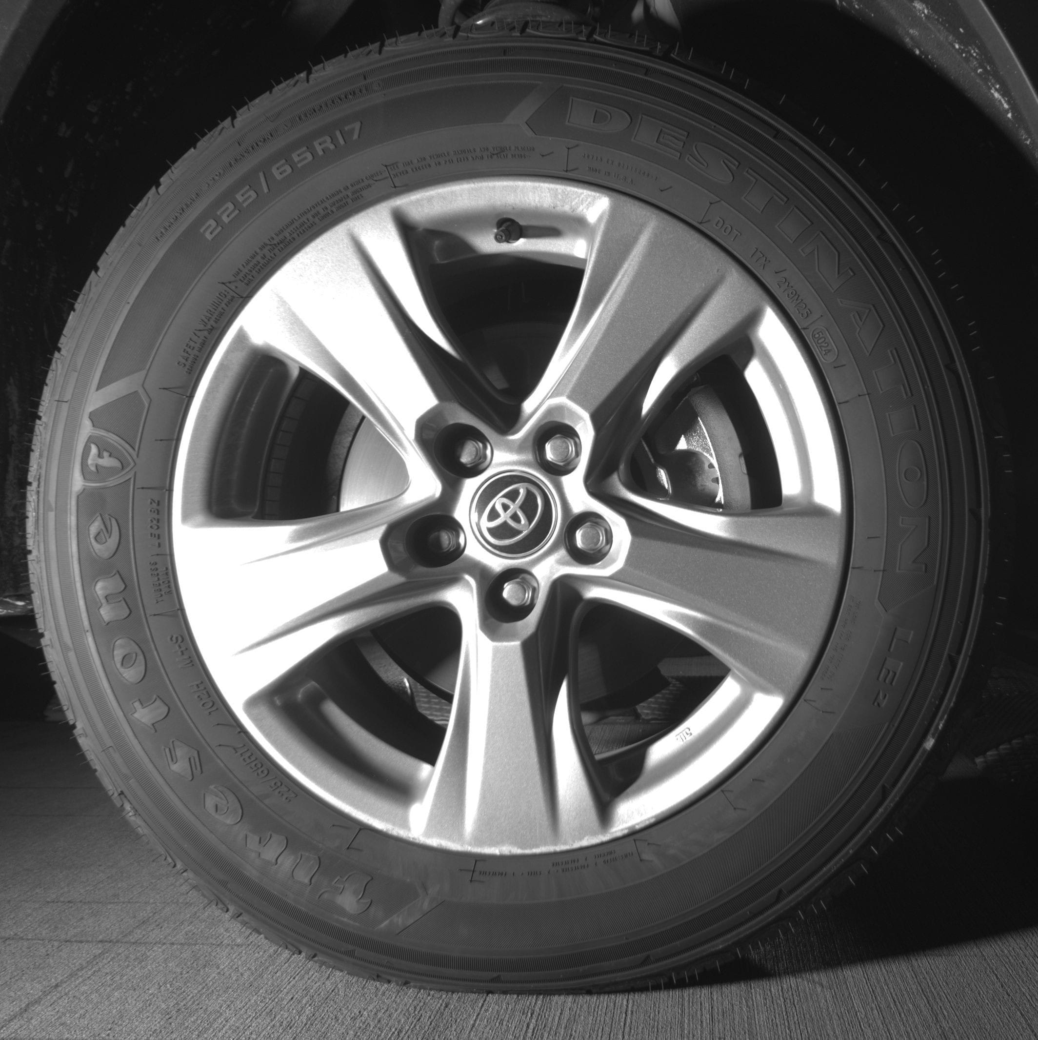 Thumbnail: 2025 Toyota RAV4 - 10