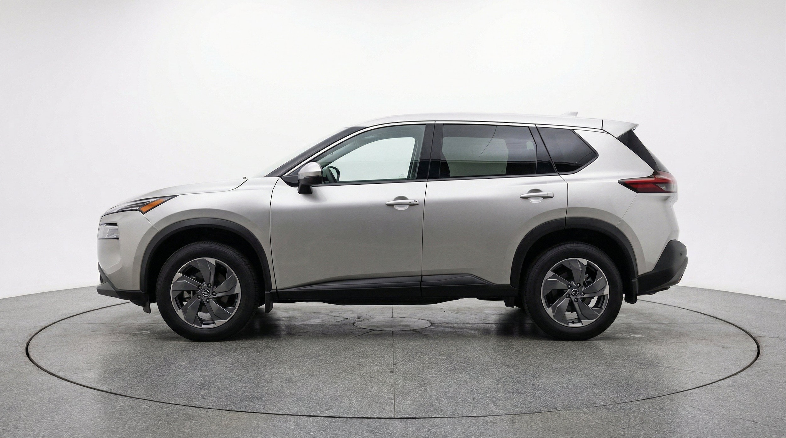 Thumbnail: 2025 Nissan Rogue - 5