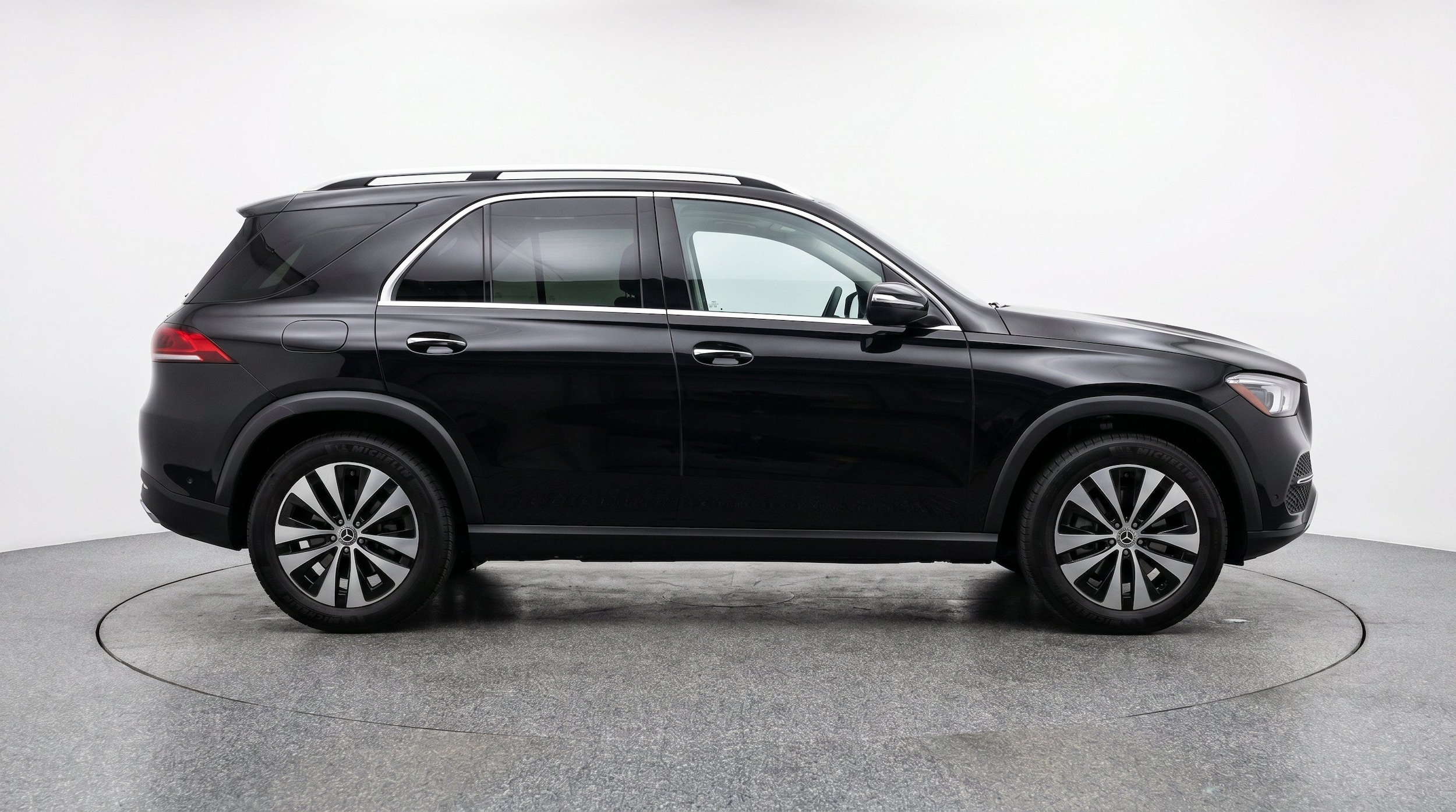 Thumbnail: 2026 Mercedes-Benz GLE - 11