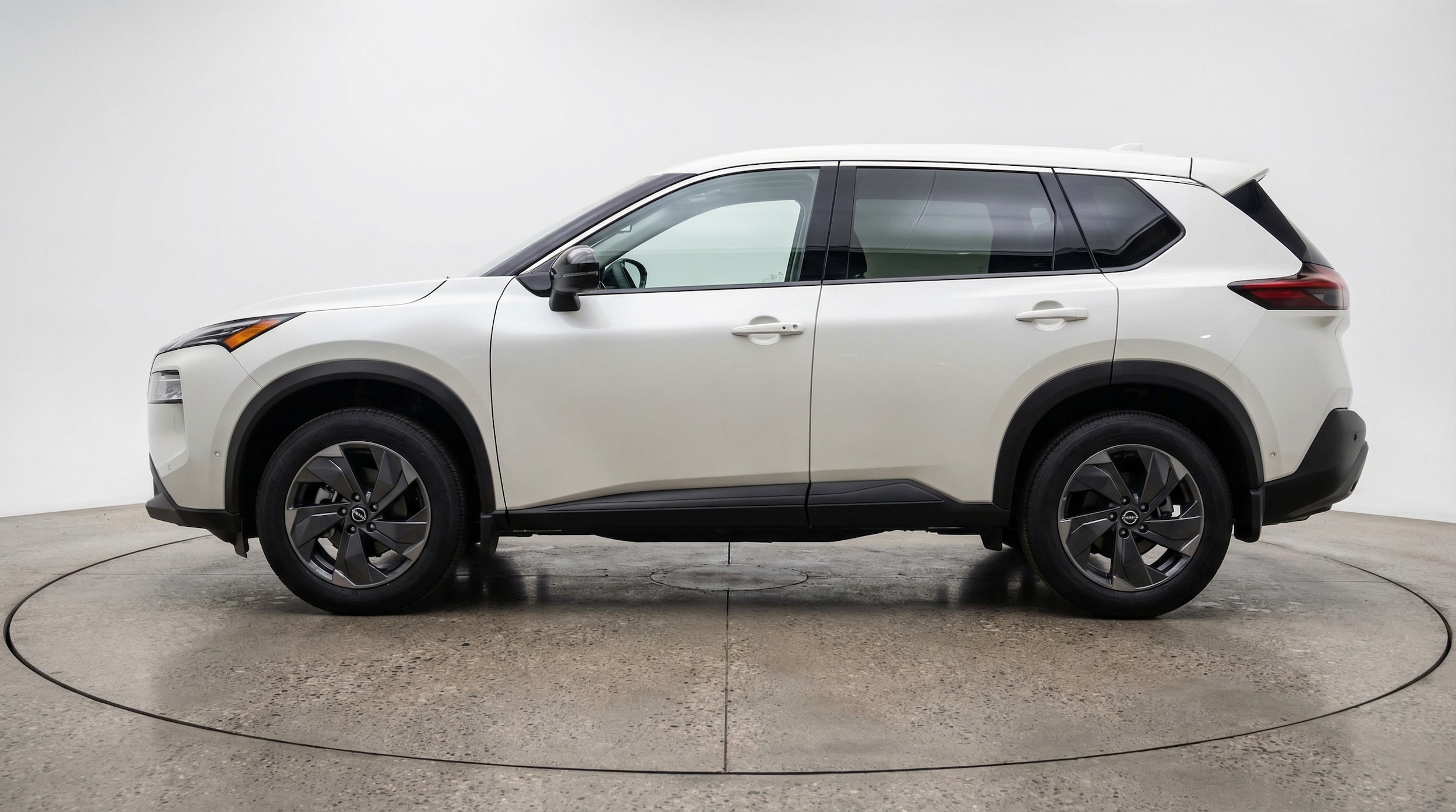 Thumbnail: 2025 Nissan Rogue - 4