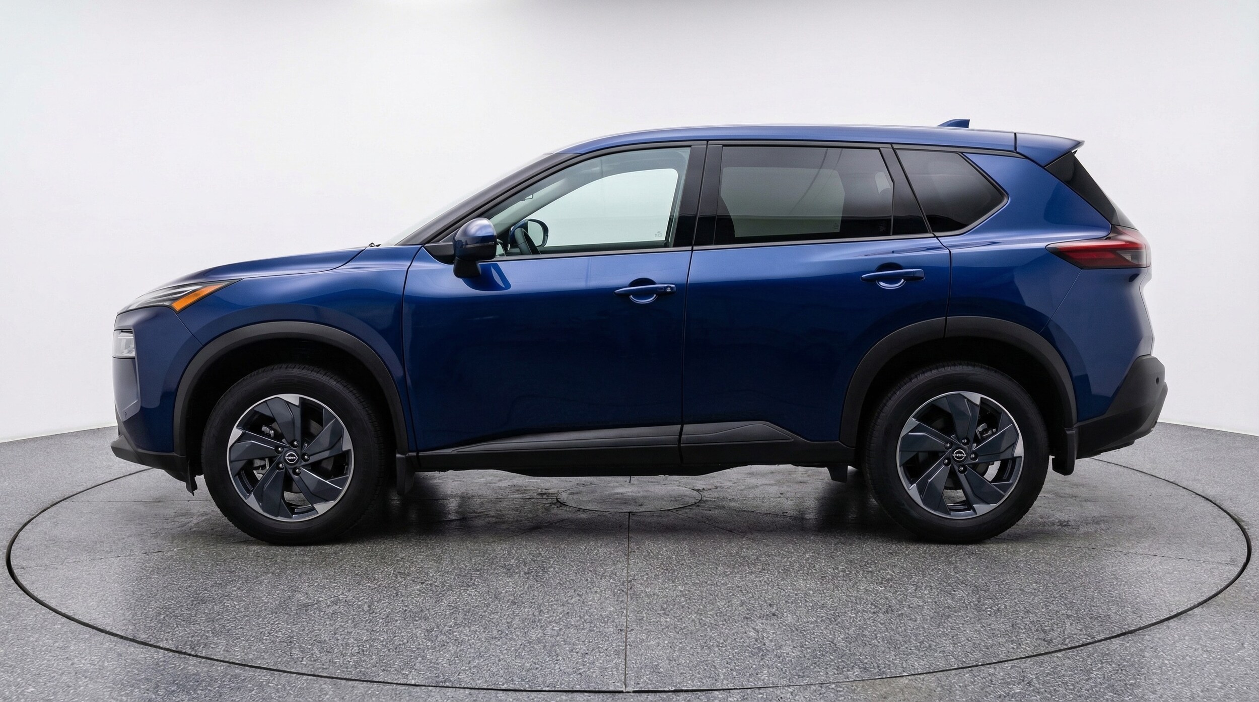 Thumbnail: 2025 Nissan Rogue - 4