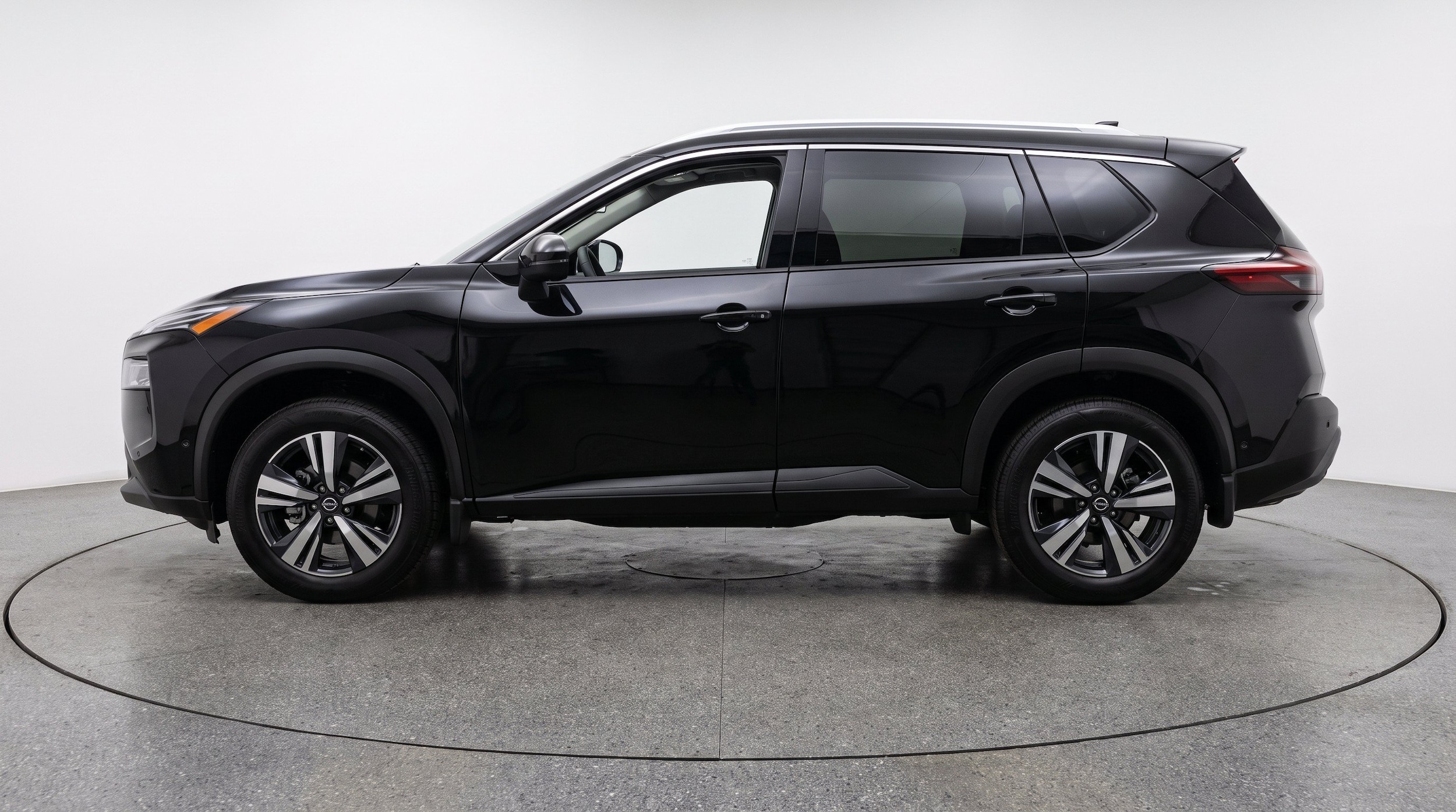 Thumbnail: 2026 Nissan Rogue - 5