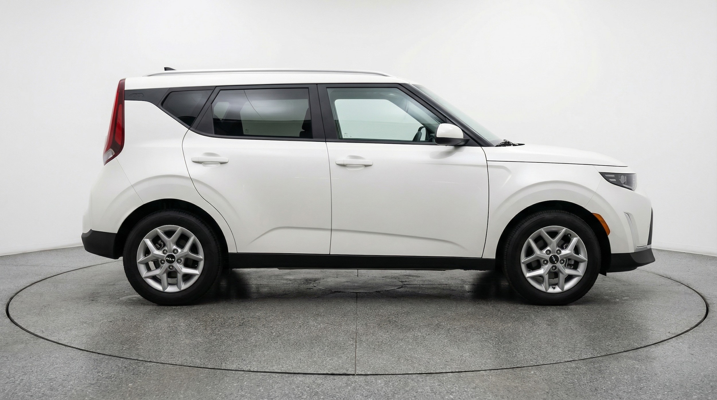 Thumbnail: 2025 Kia Soul - 8