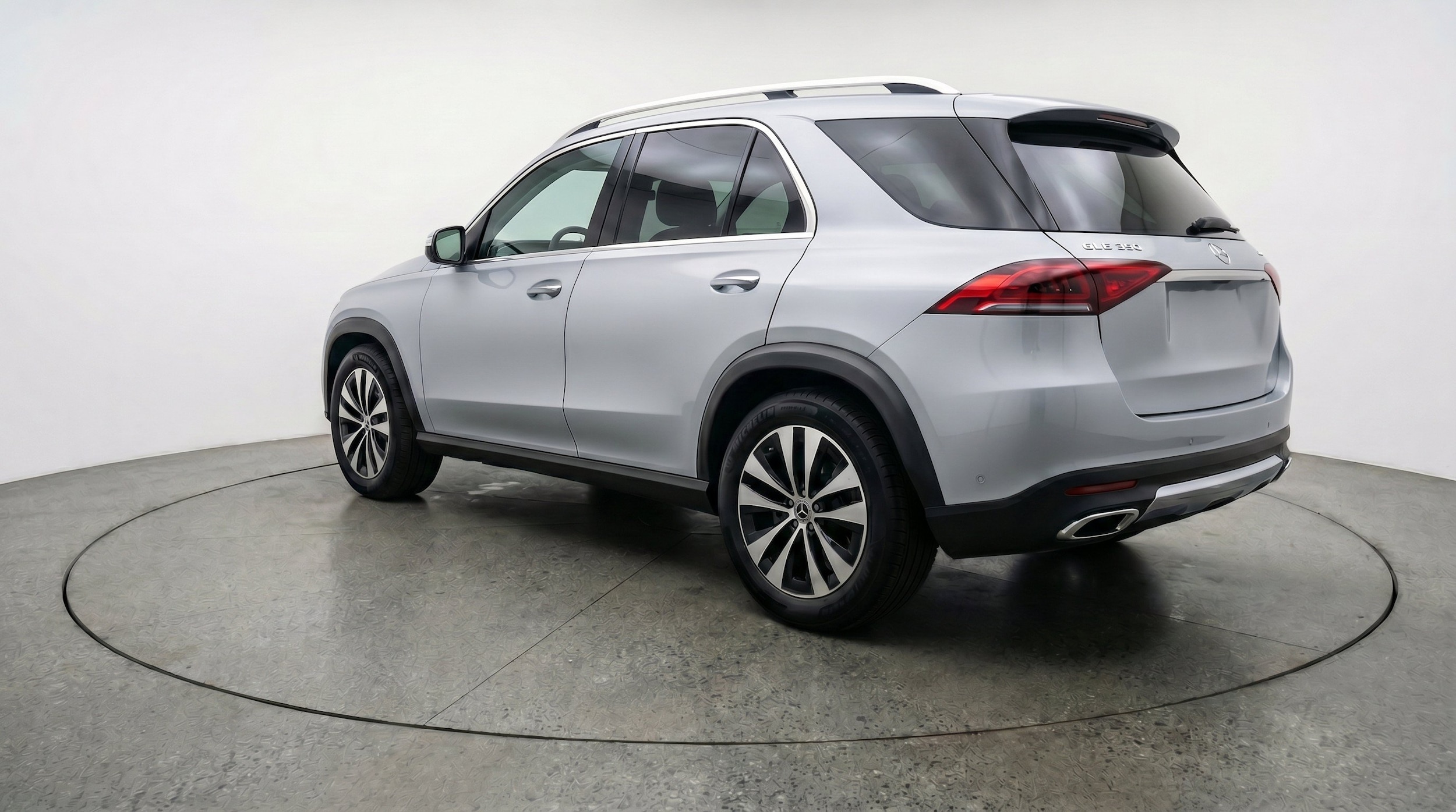 Thumbnail: 2026 Mercedes-Benz GLE - 6