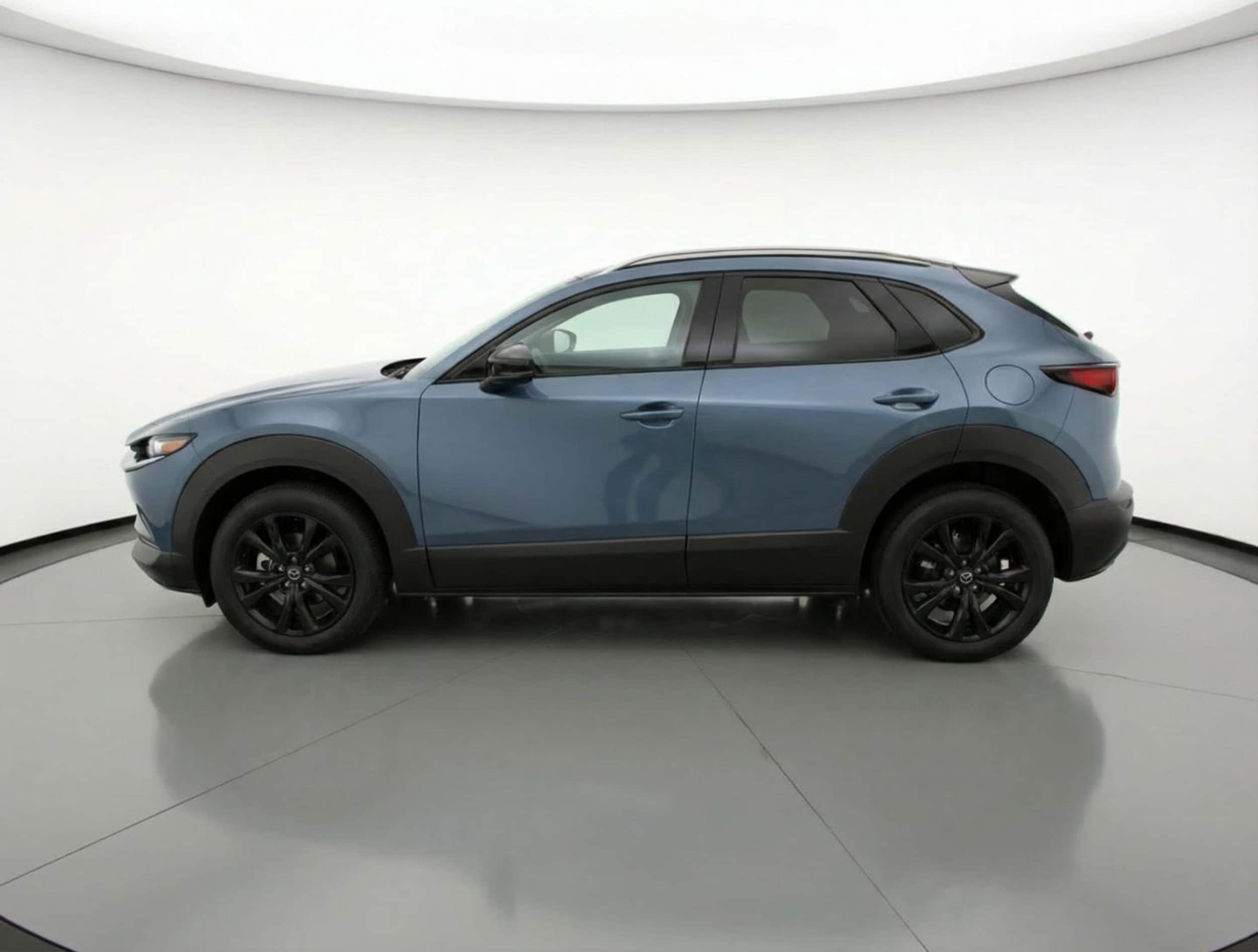 Thumbnail: 2025 Mazda CX-30 - 4