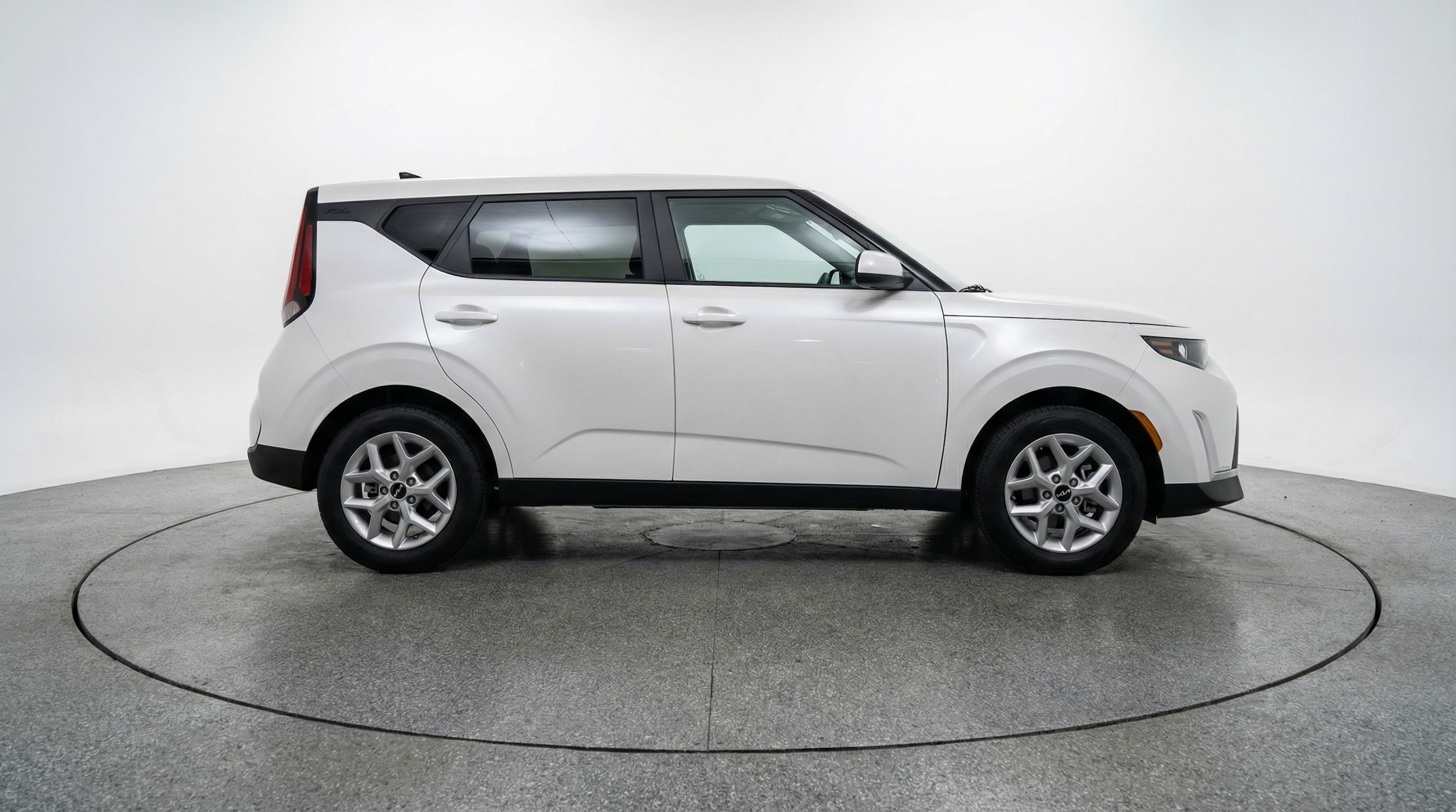 Thumbnail: 2025 Kia Soul - 8