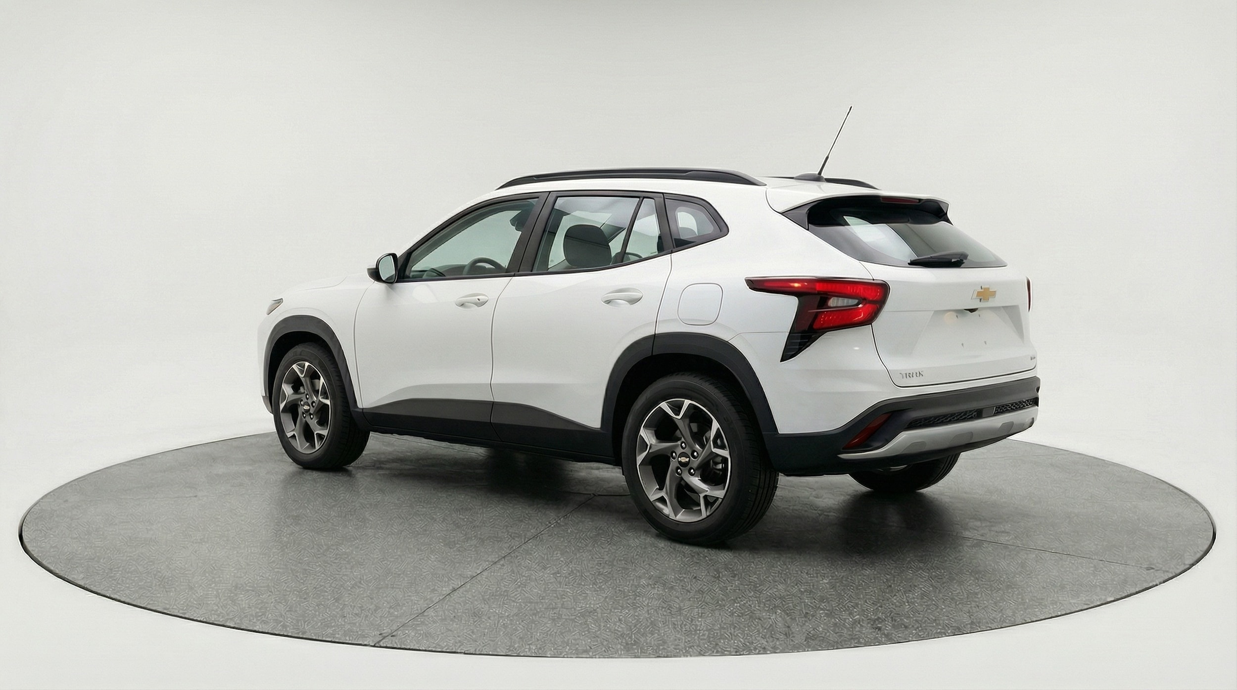 Thumbnail: 2025 Chevrolet Trax - 5