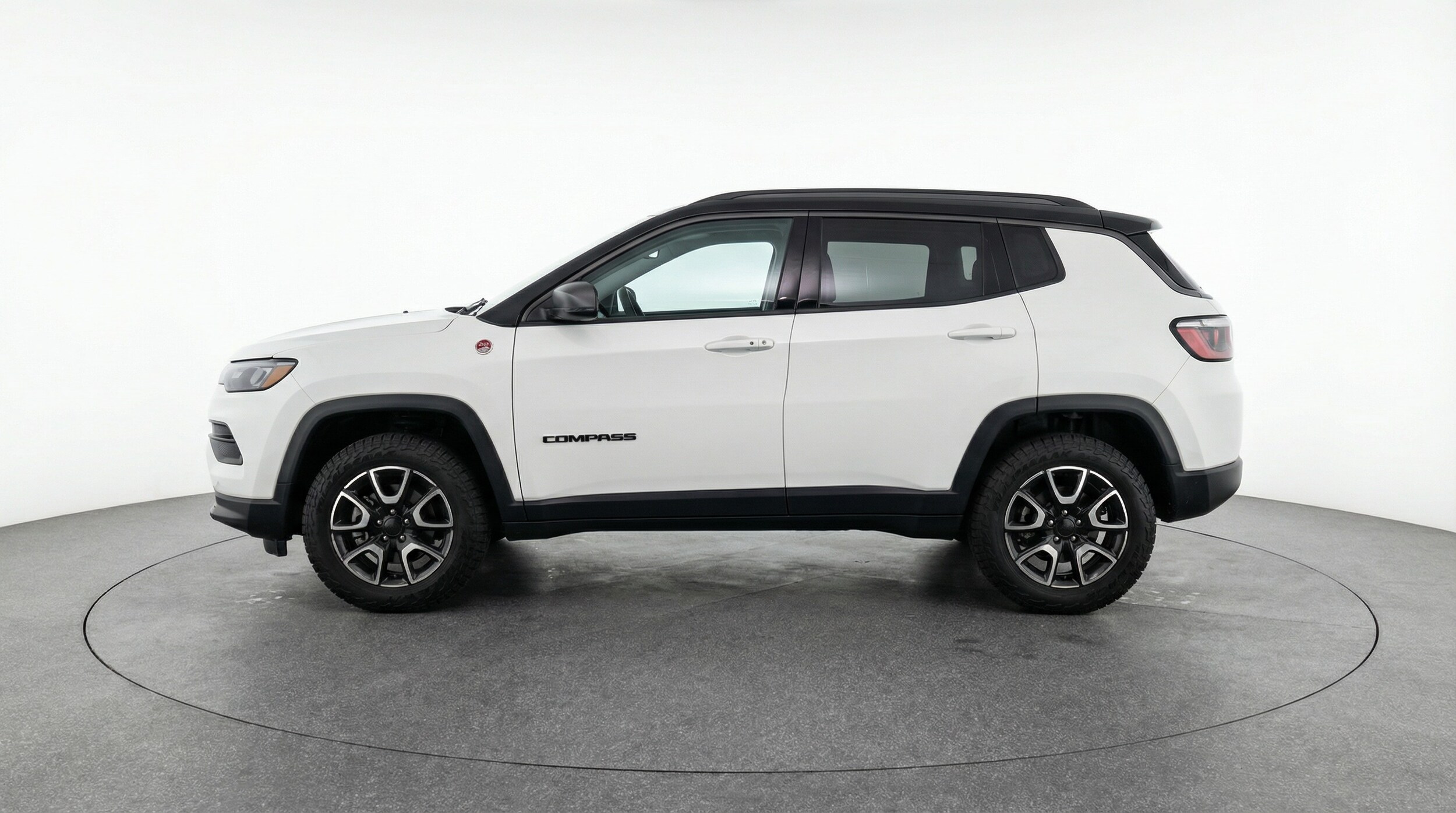 Thumbnail: 2025 Jeep Compass - 4