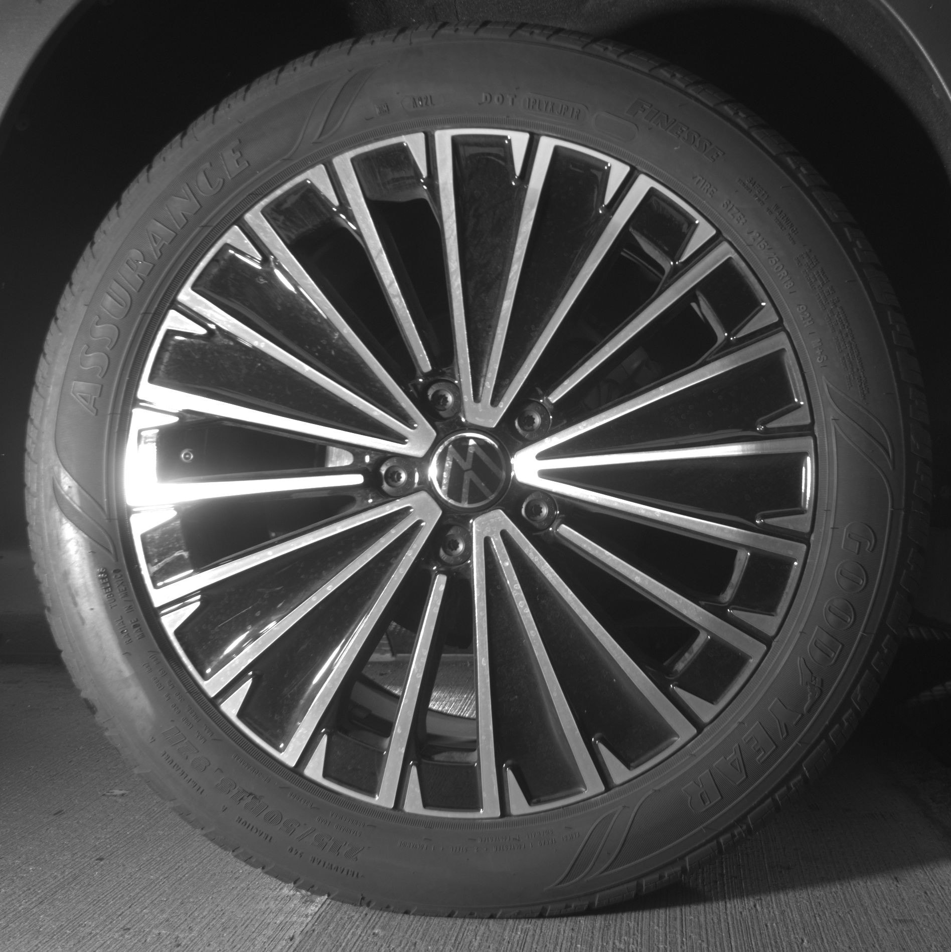 Thumbnail: 2025 Volkswagen Taos - 12