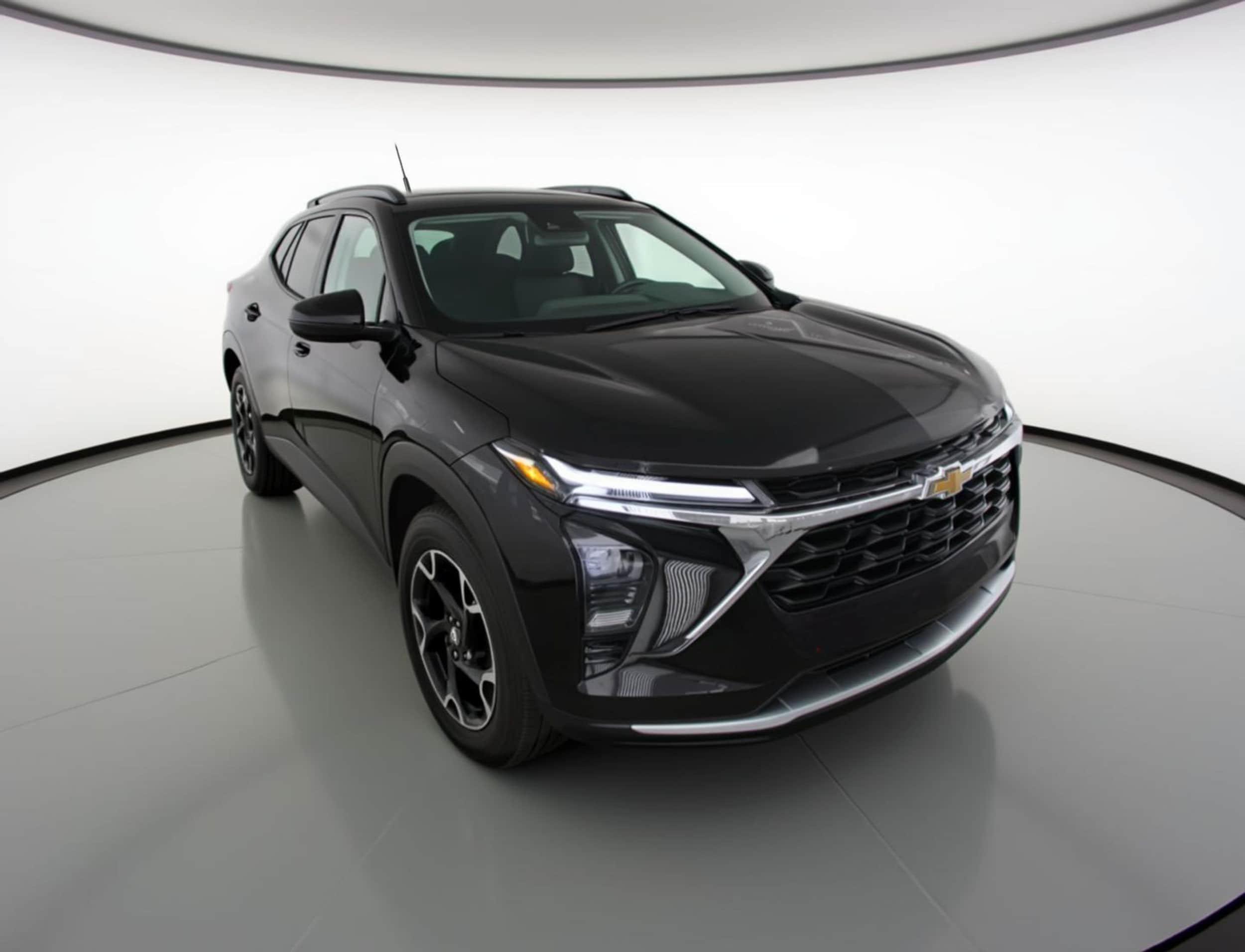 Thumbnail: 2025 Chevrolet Trax - 1