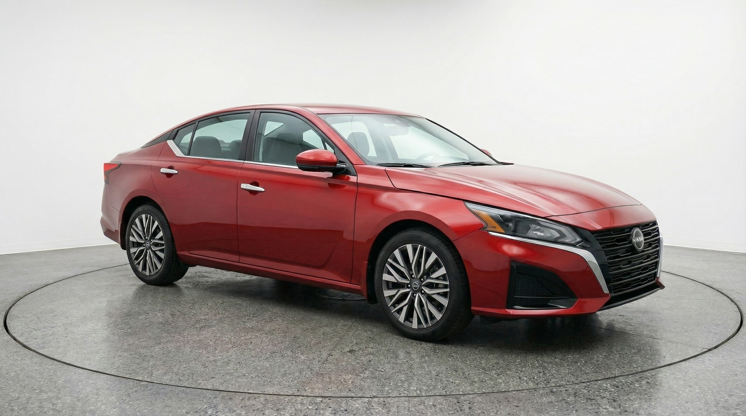 Thumbnail: 2025 Nissan Altima - 1