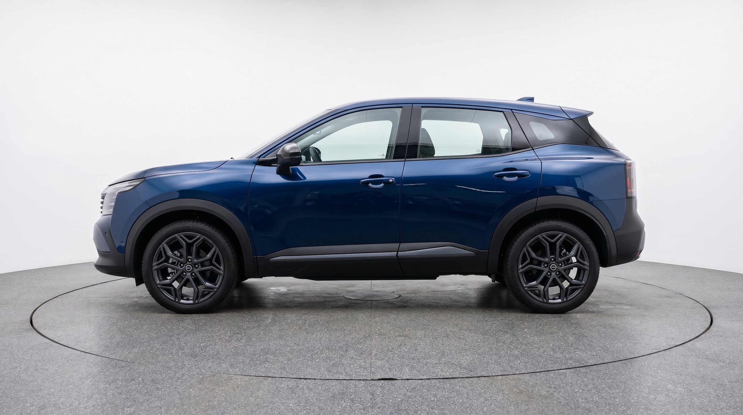 Thumbnail: 2026 Nissan Kicks - 5