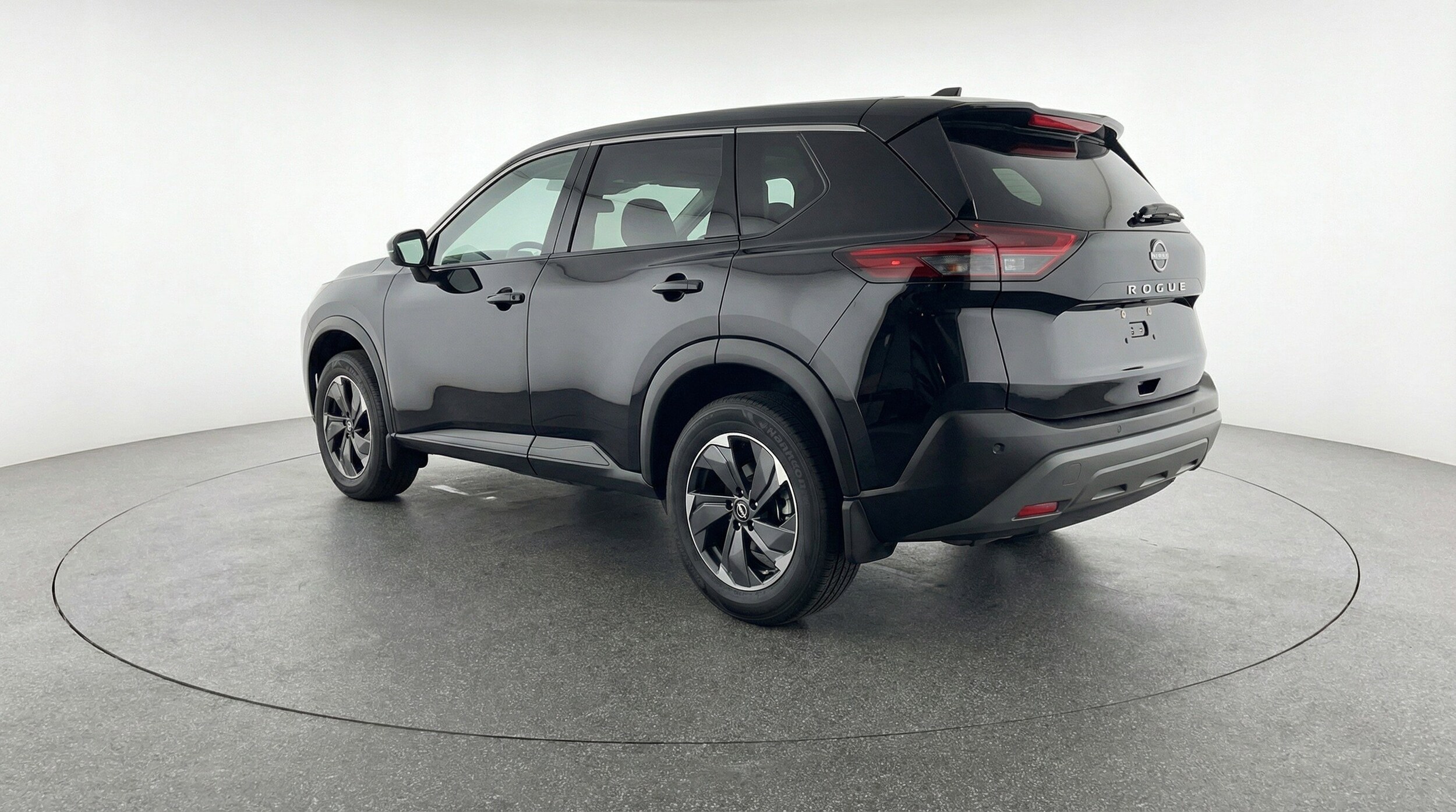 Thumbnail: 2025 Nissan Rogue - 6