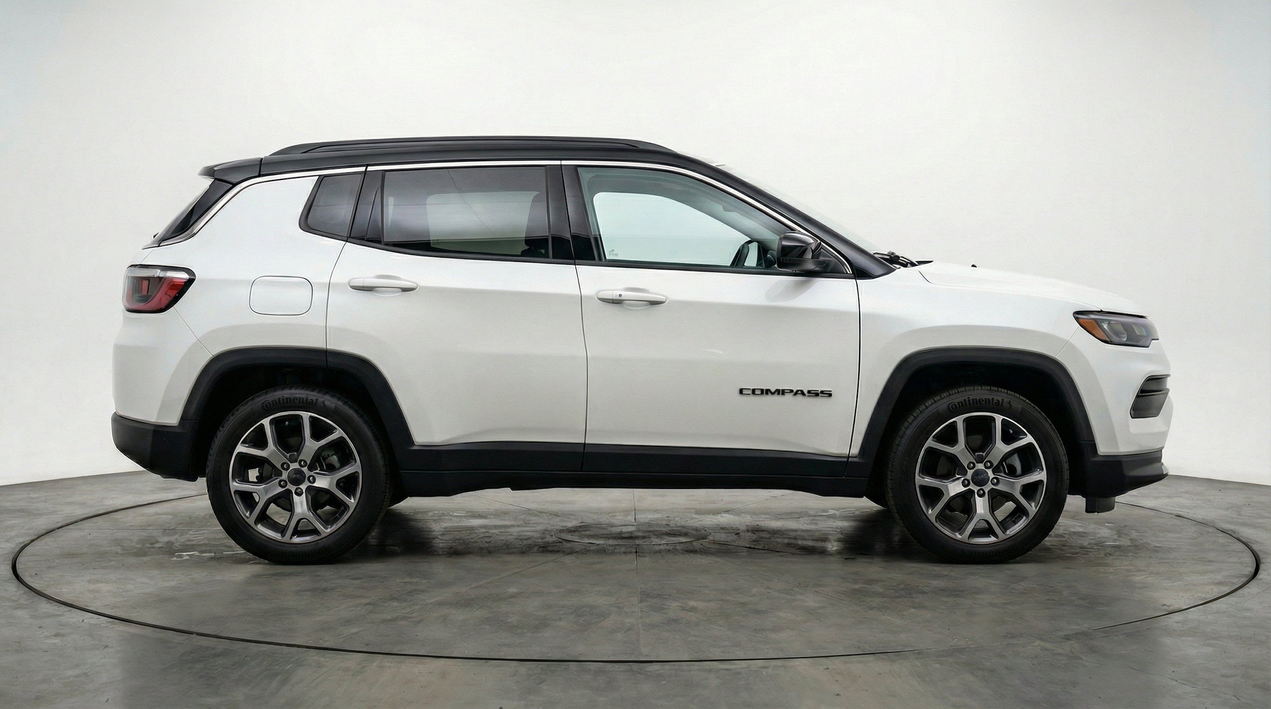 Thumbnail: 2025 Jeep Compass - 11