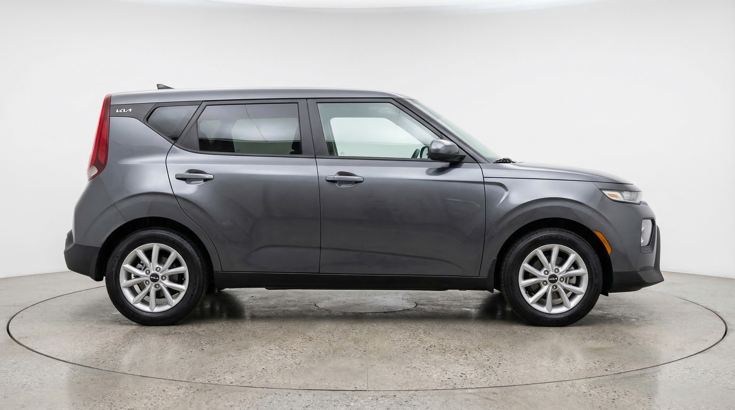 Thumbnail: 2025 Kia Soul - 8