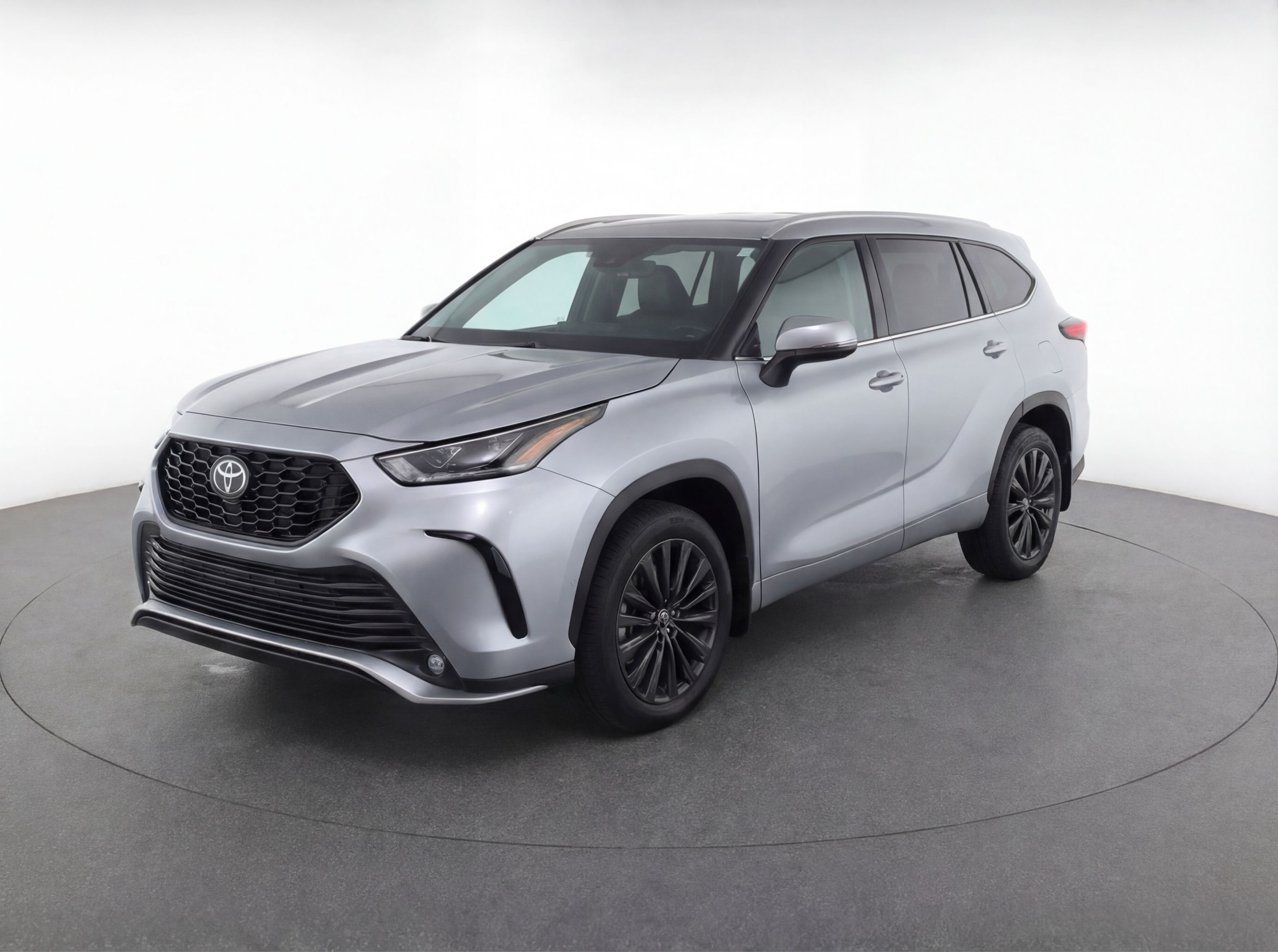 Thumbnail: 2024 Toyota Highlander - 3