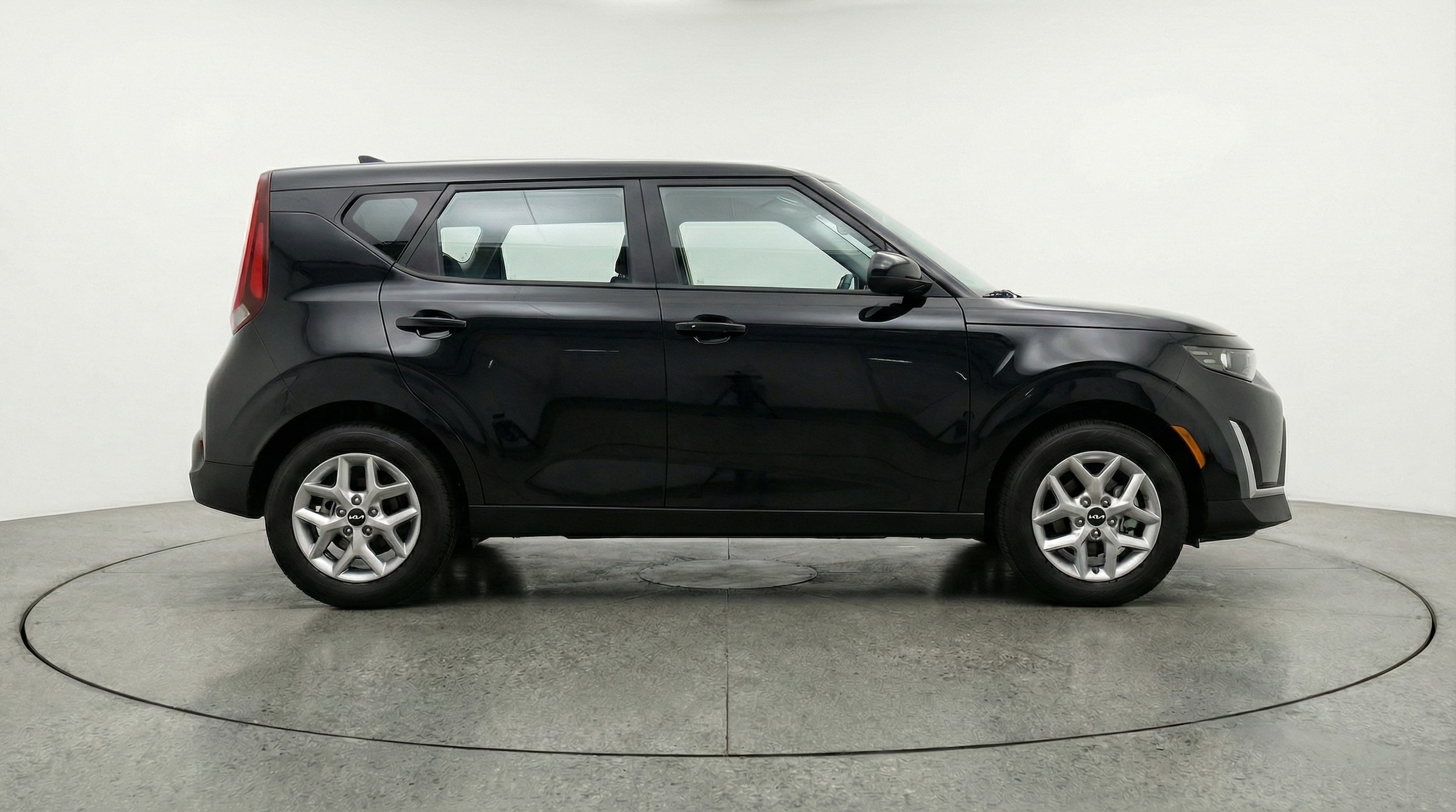 Thumbnail: 2025 Kia Soul - 8