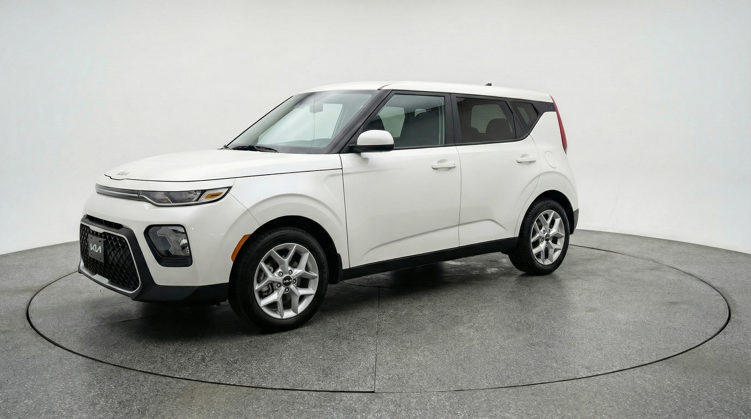 Thumbnail: 2025 Kia Soul - 3