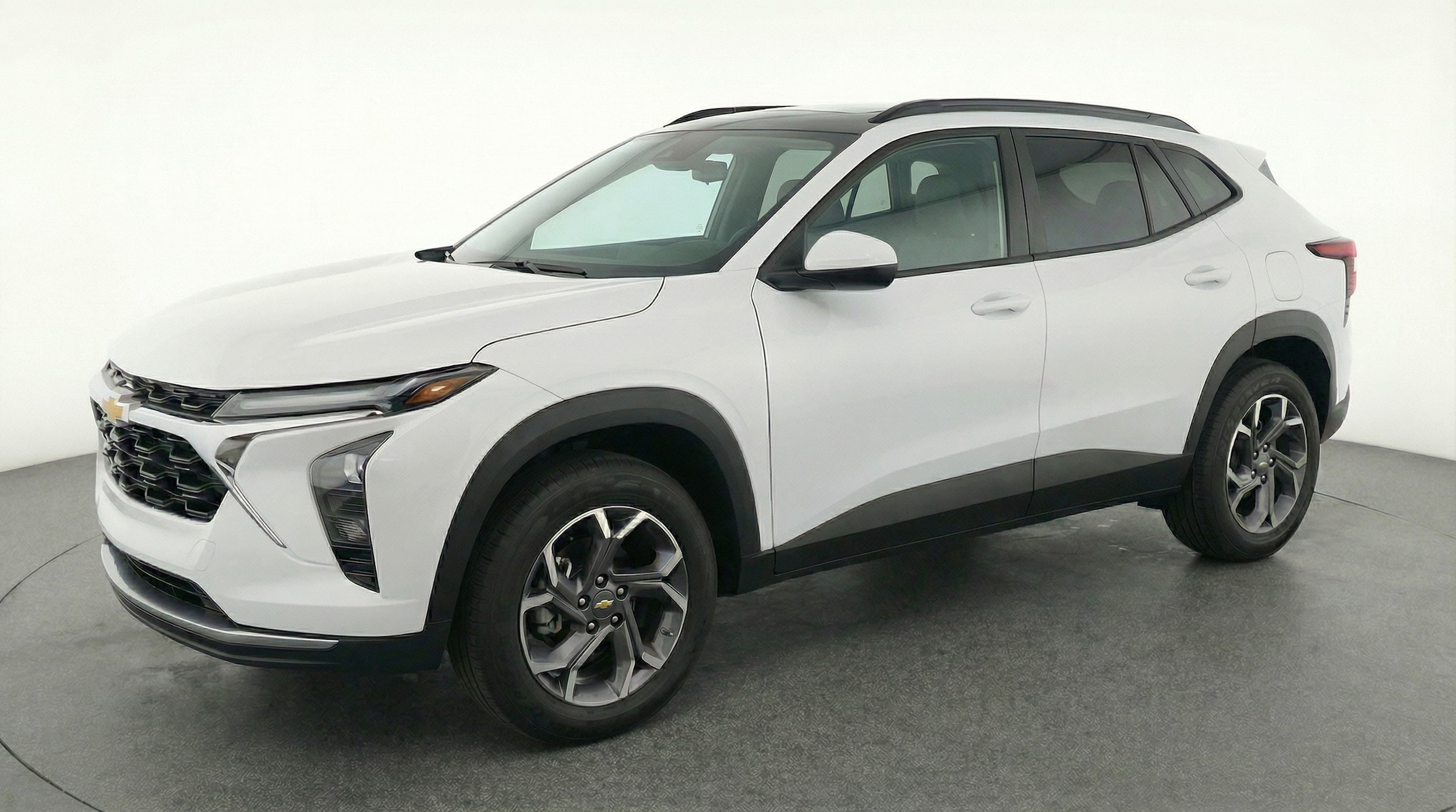 Thumbnail: 2025 Chevrolet Trax - 3