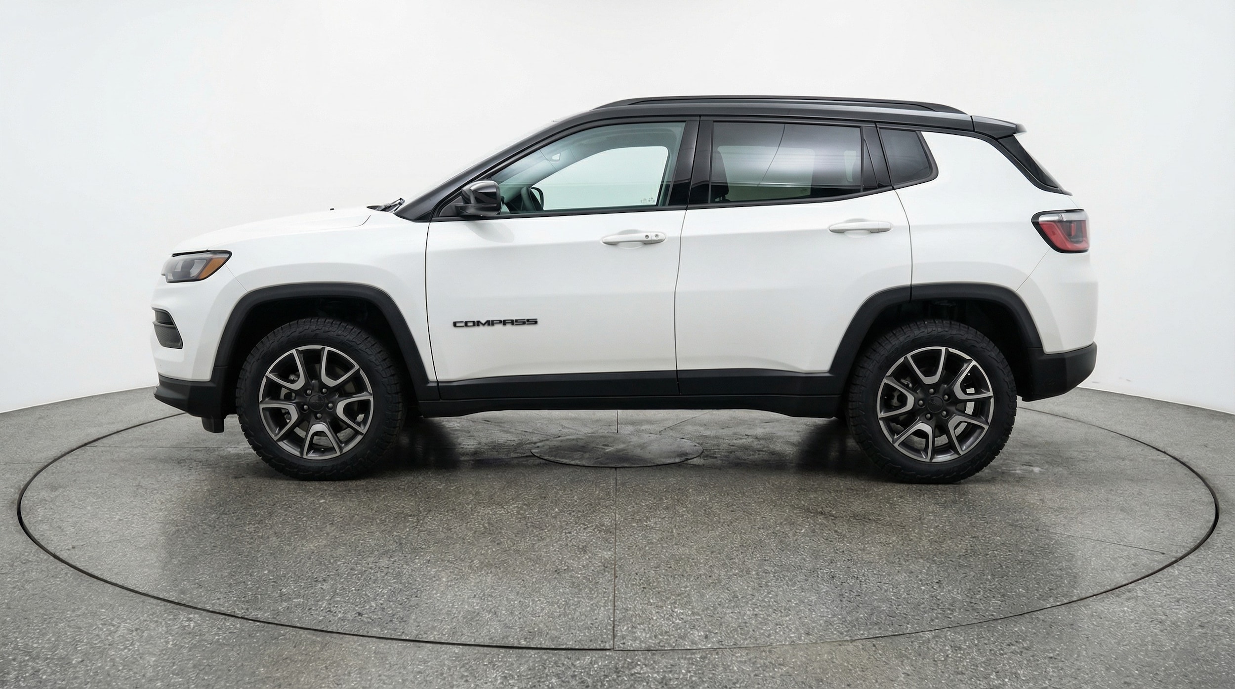 Thumbnail: 2025 Jeep Compass - 4