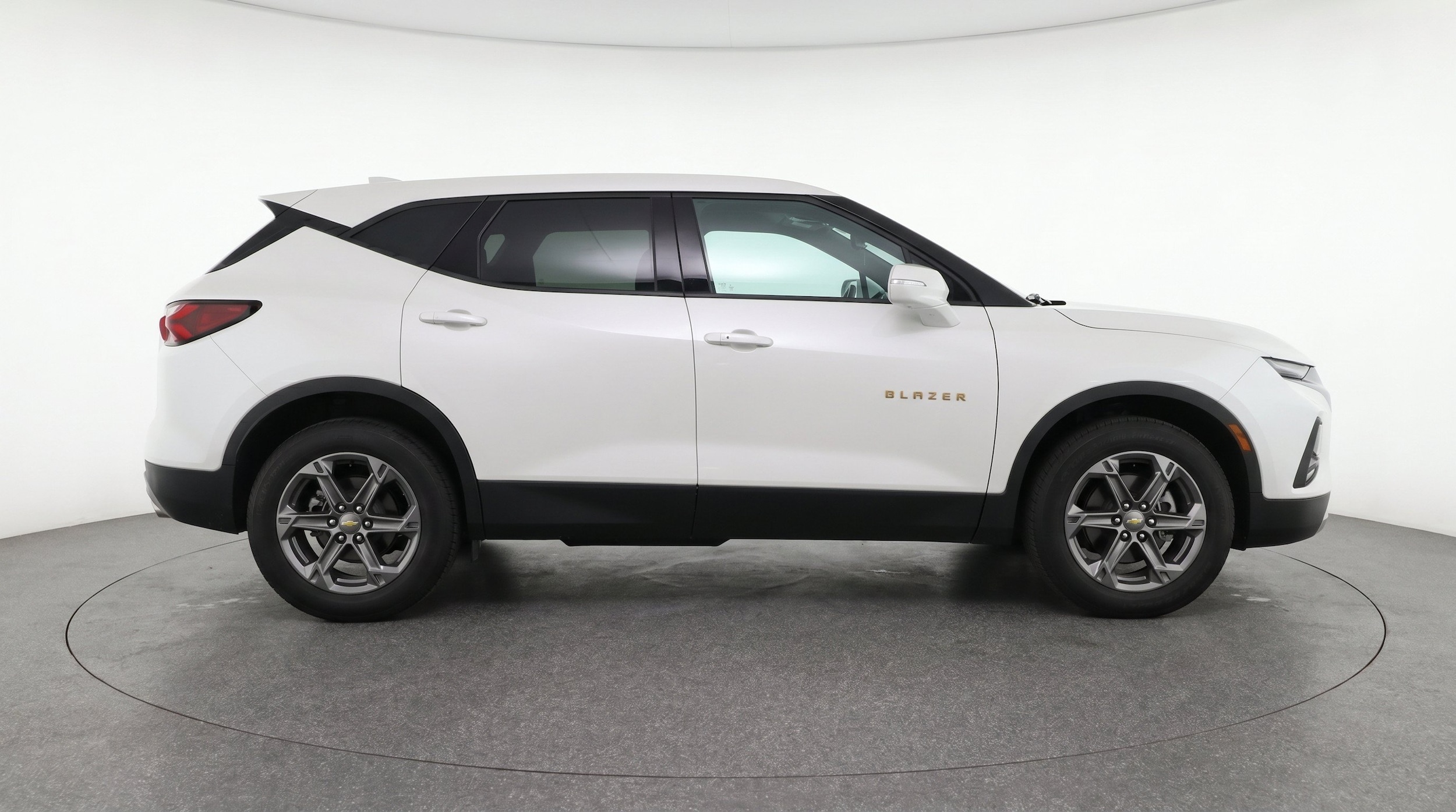Thumbnail: 2026 Chevrolet Blazer - 10