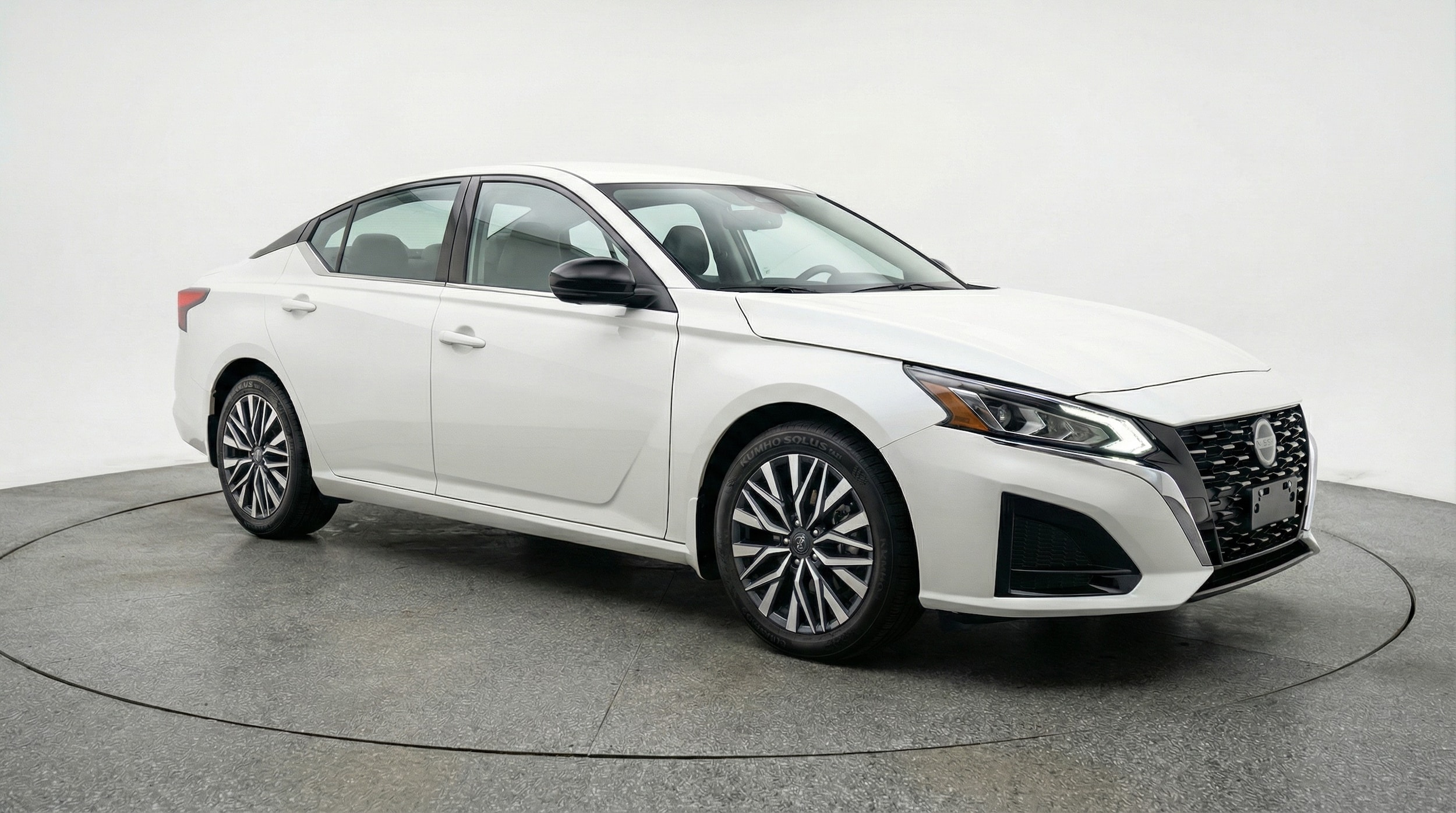 Thumbnail: 2025 Nissan Altima - 1