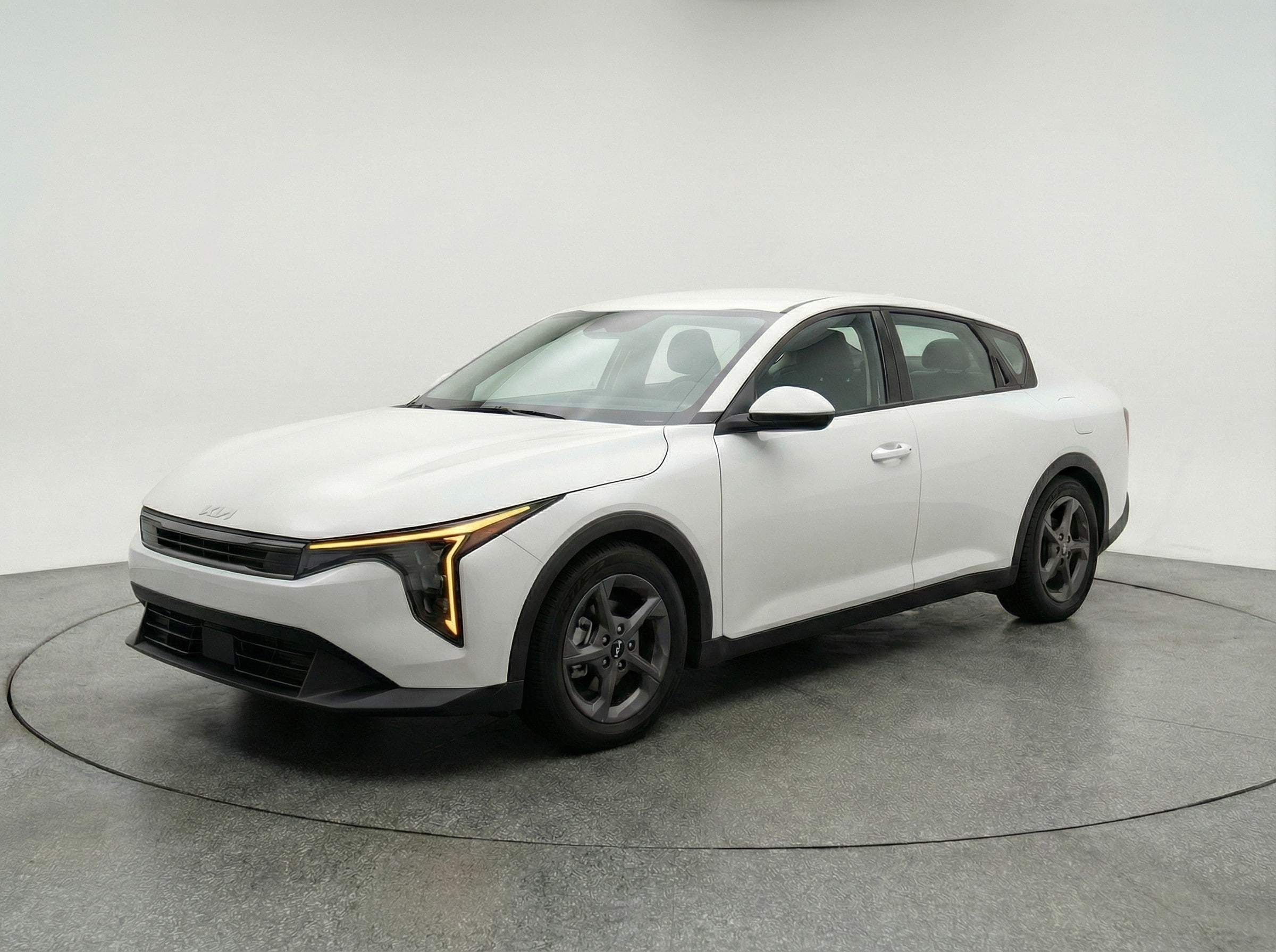 Thumbnail: 2025 Kia K4 - 3