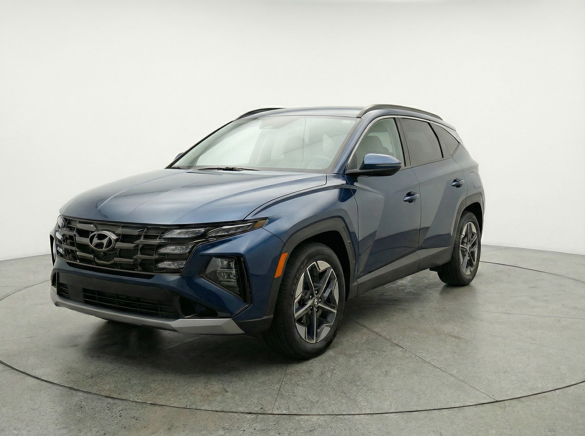 Thumbnail: 2025 Hyundai Tucson - 3