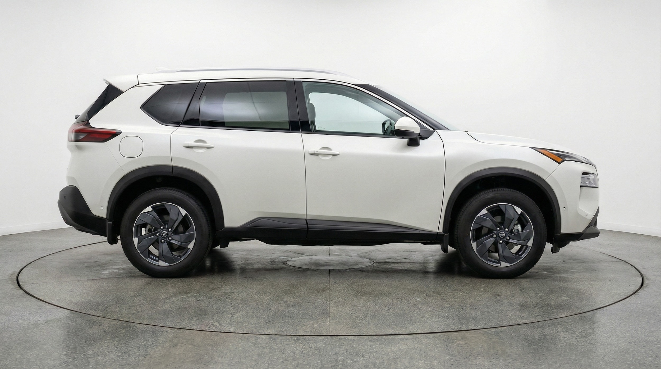 Thumbnail: 2025 Nissan Rogue - 8