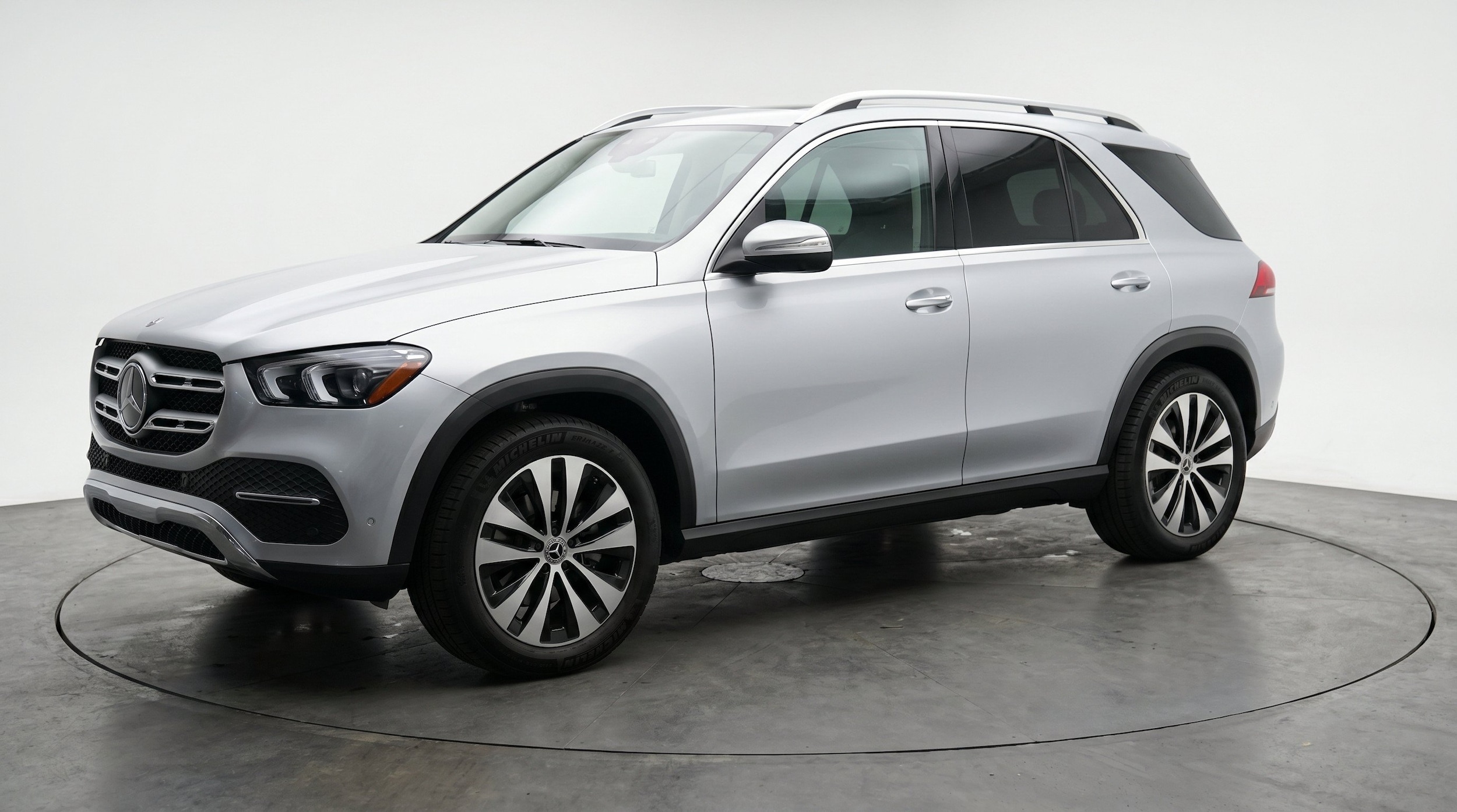Thumbnail: 2026 Mercedes-Benz GLE - 3